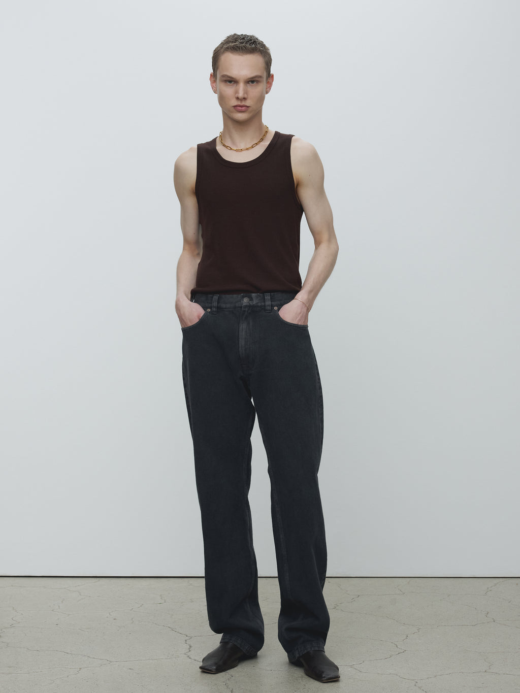 LOOSE STRAIGHT OVERDYE DENIM JEANS_ CARBON PIGMENT