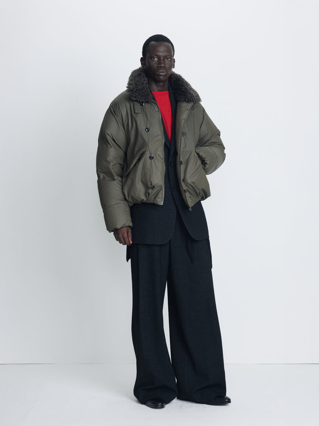 SHEARLING COLLAR PUFFER BLOUSON_ OLIVE