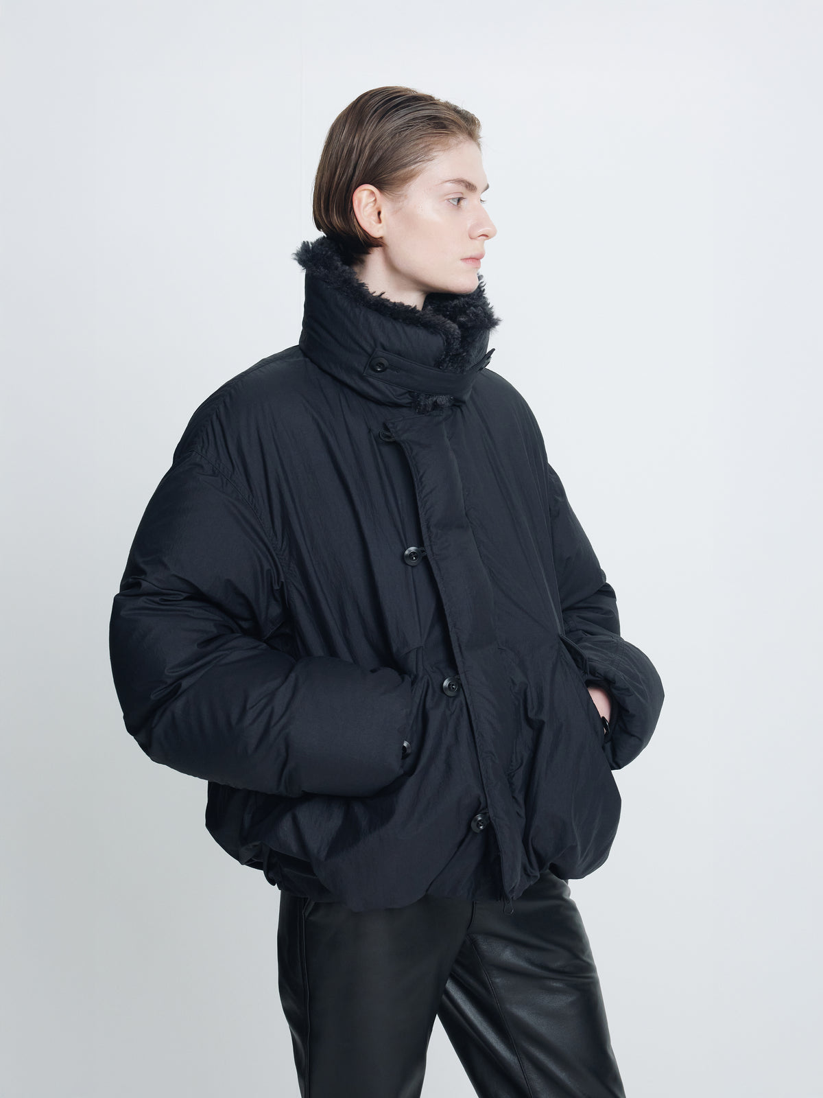 (W) SHEARLING COLLAR PUFFER BLOUSON_ BLACK