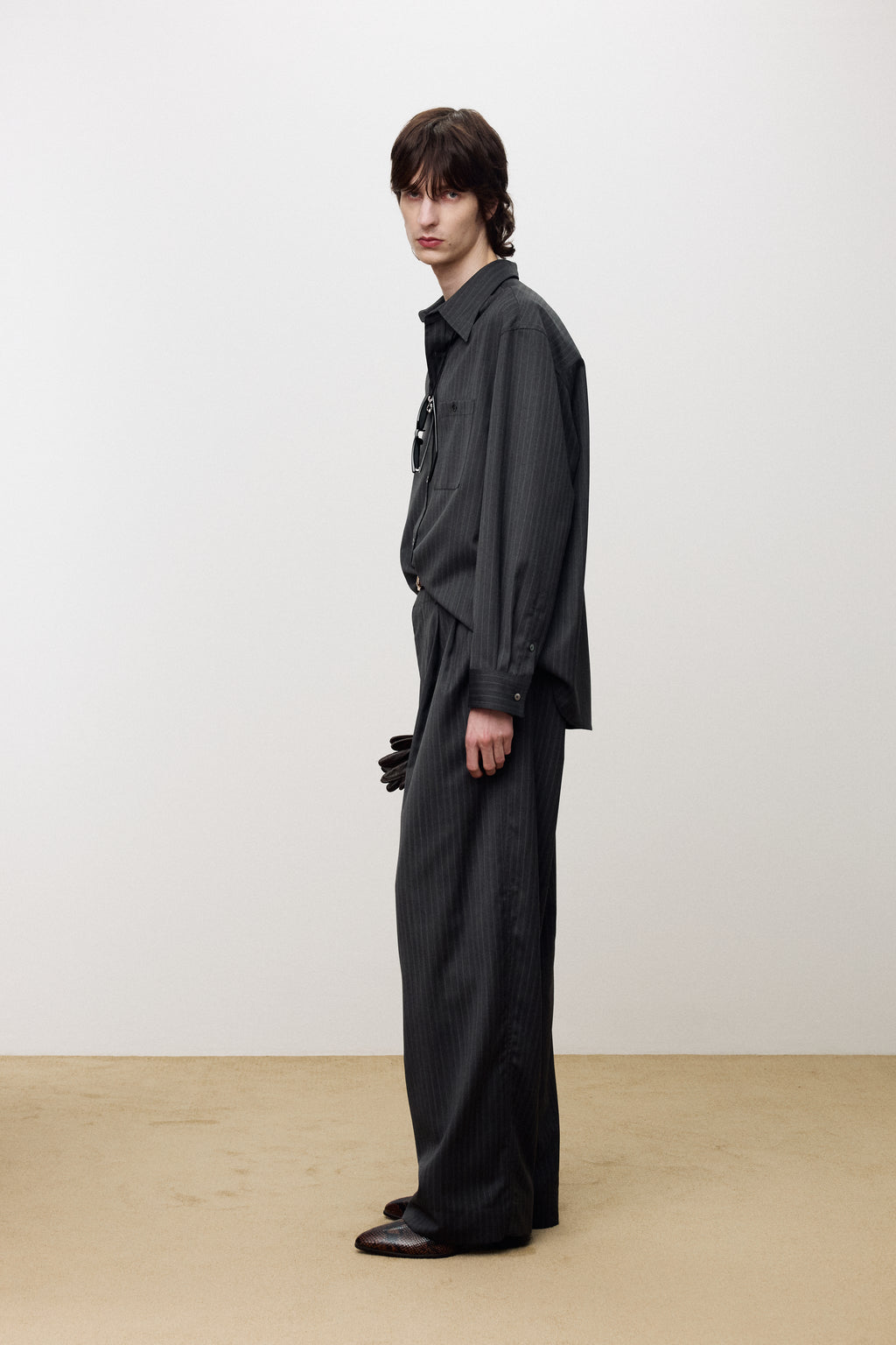 STRIPED WOOL DOUBLE-PLEATS WIDE TROUSERS_ GREY PINSTRIPE