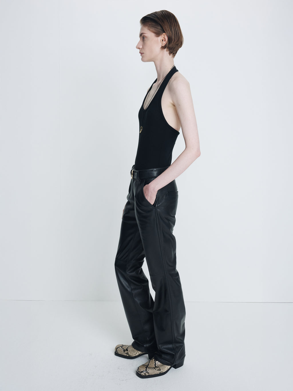 (W) HALTER TOP_ BLACK