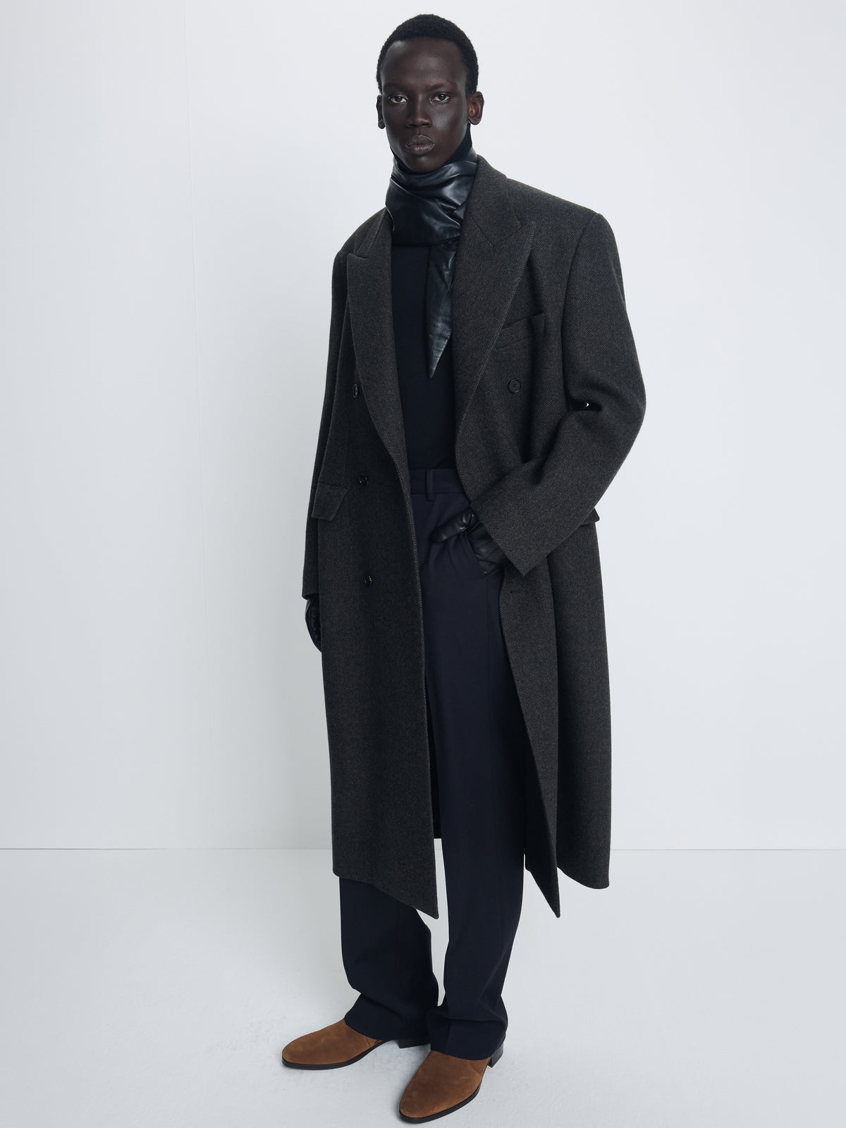 HERRINGBONE WOOL DOUBLE-BREASTED COAT_ MOSS BROWN