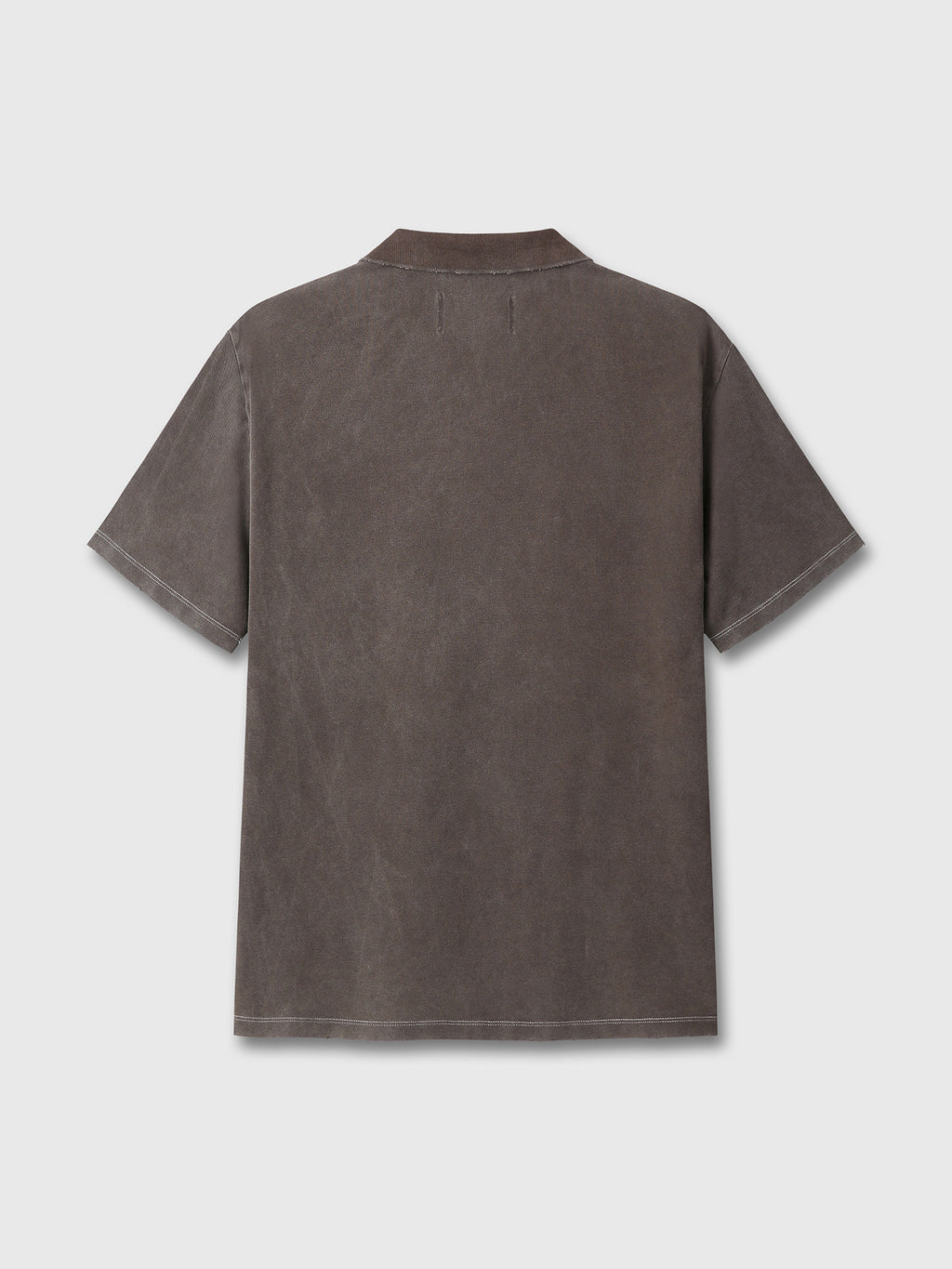 GARMENT DYED DISTRESSED PIQUÉ POLO_ FADED BROWN