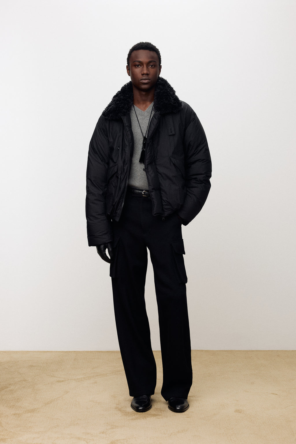 TEXTURED WOOL WIDE CARGO PANTS_ BLACK