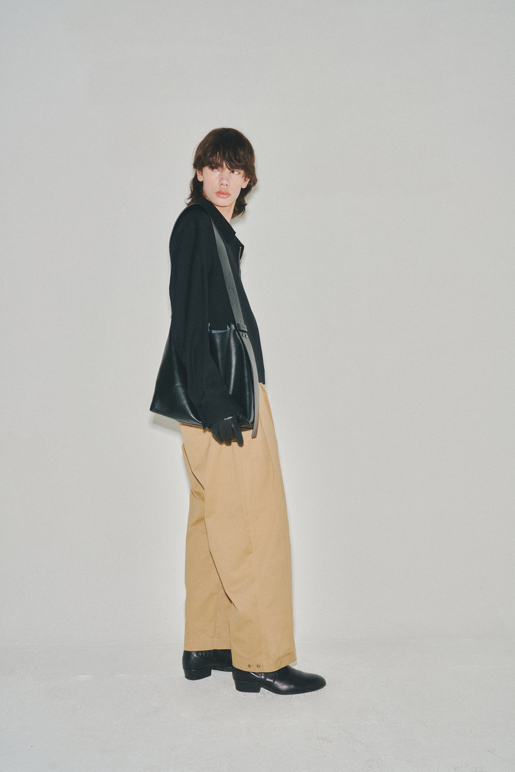 Wide Cut Hidden Snap Closure Trousers_ Beige