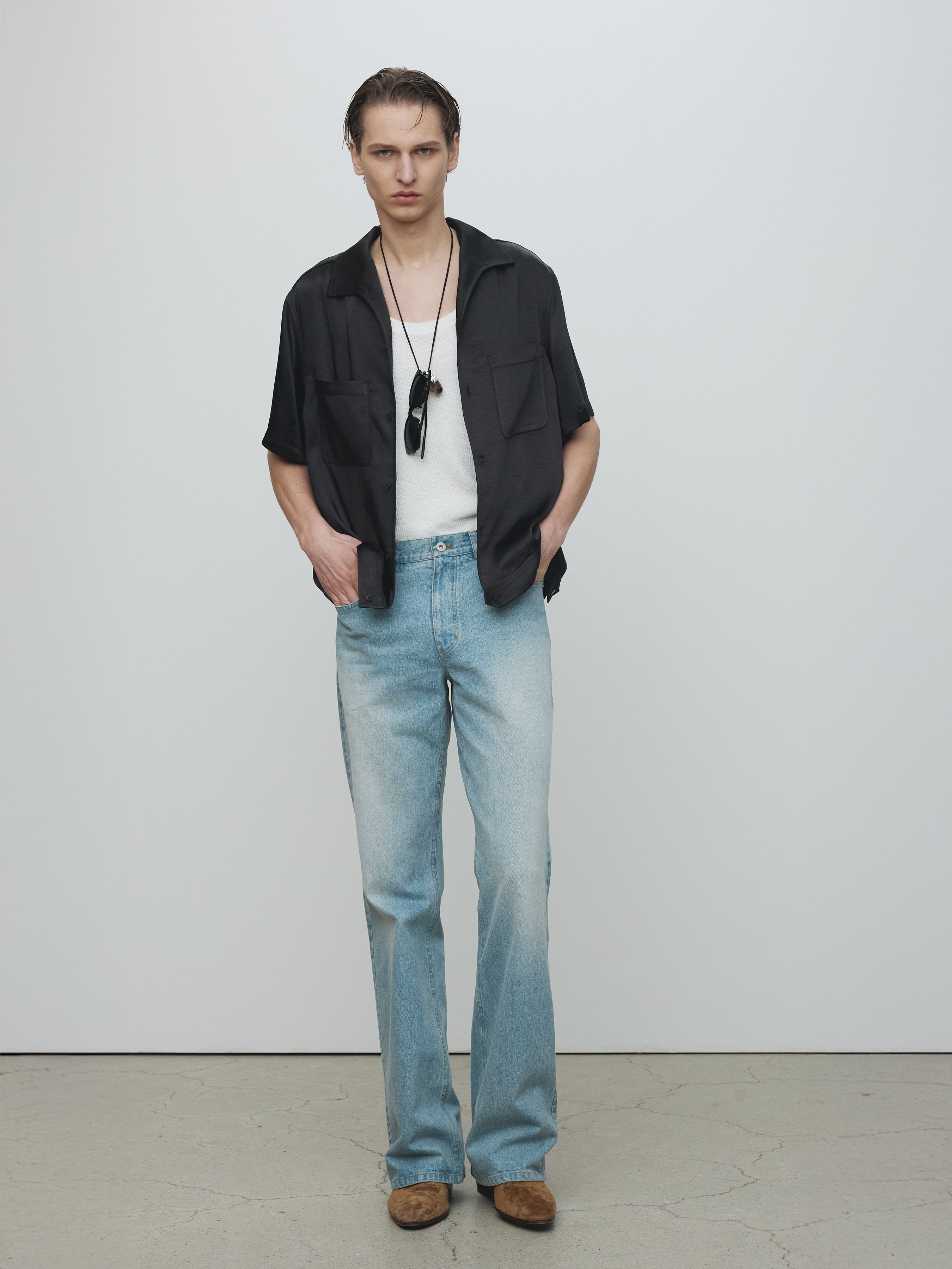 ONE PIECE COLLAR HALF SLEEVE SHIRT_ BLACK