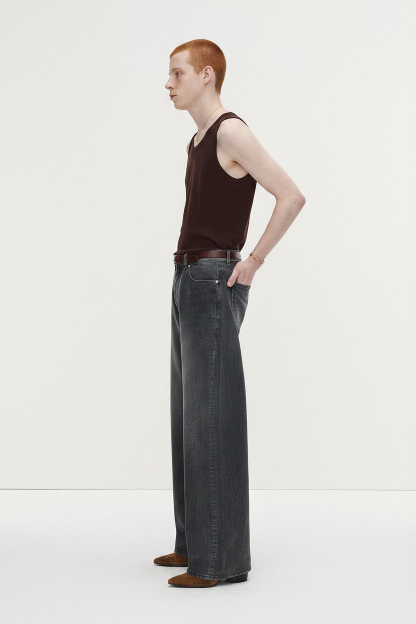 LOOSE FLARED-LEG DENIM JEANS_ WASHED BLACK