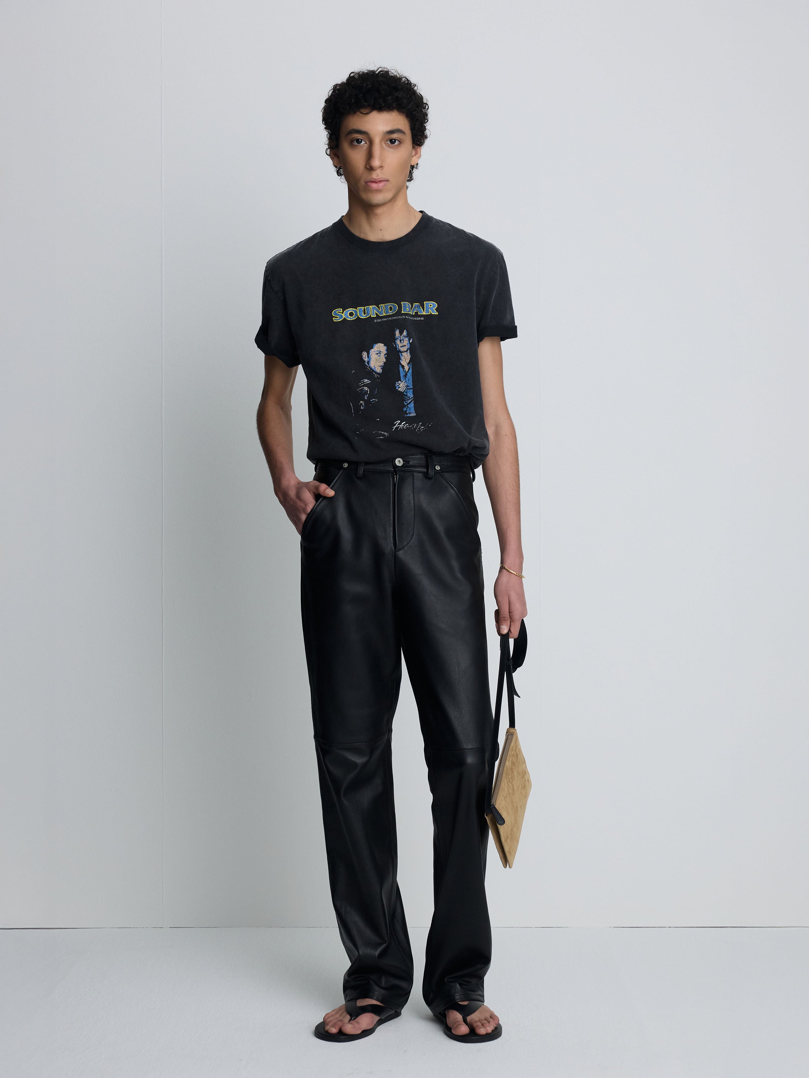 GARMENT-DYED SOUND BAR T-SHIRT_ FADED CARBON