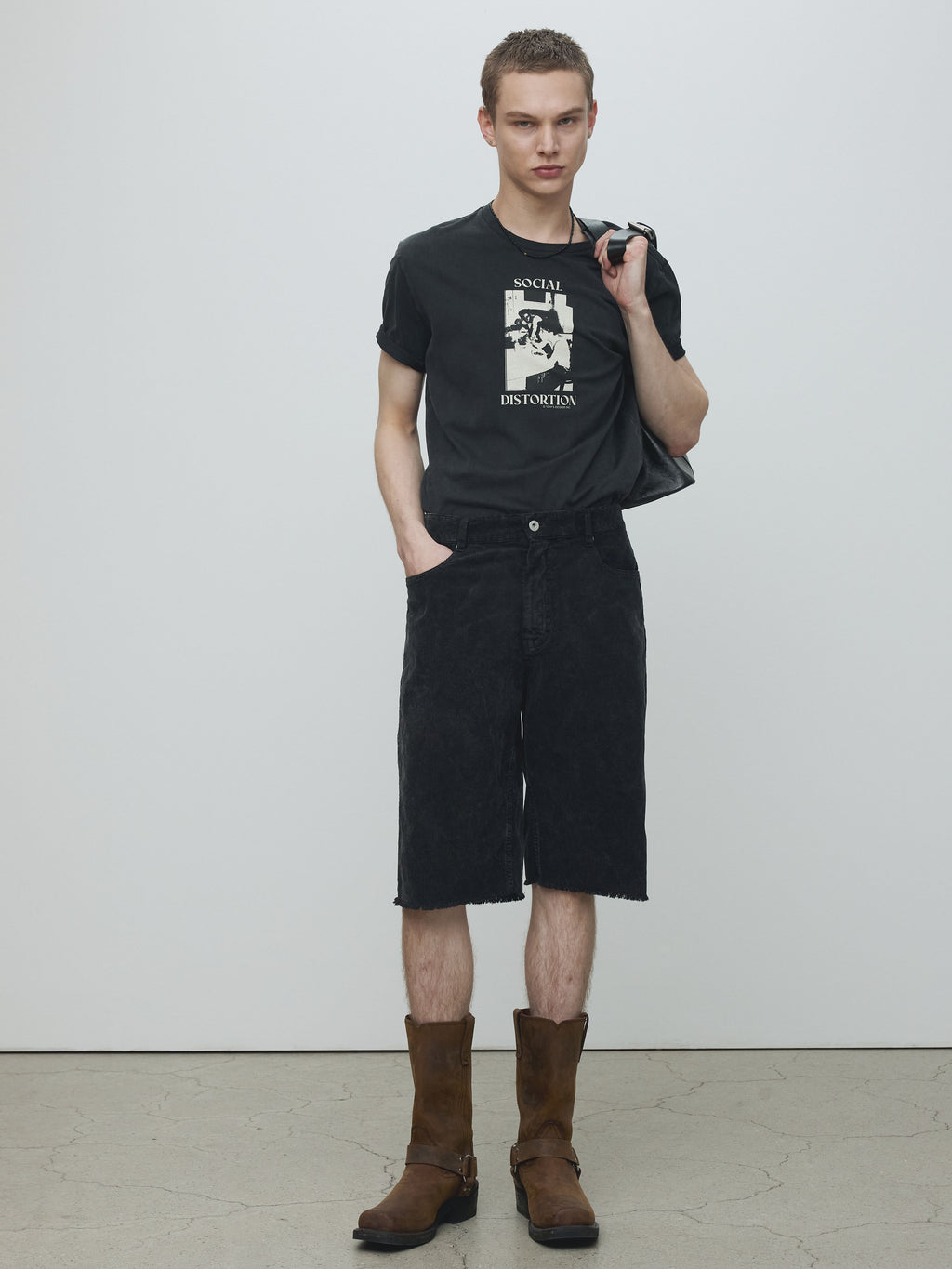 SOCIAL DISTORTION GARMENT DYED T-SHIRT_ FADED BLACK