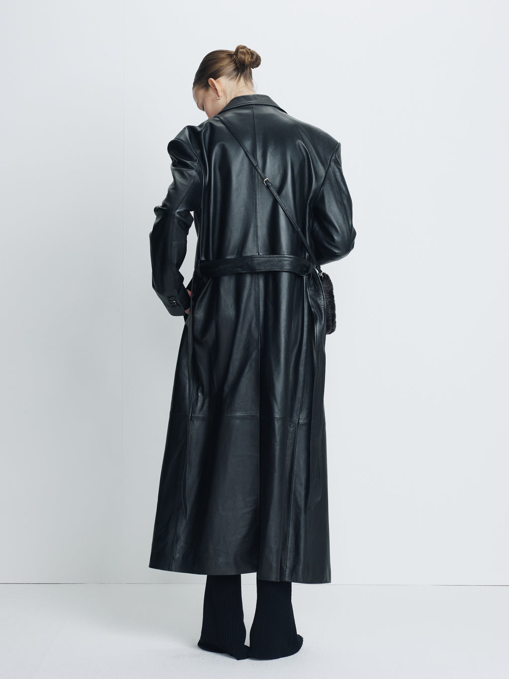 (W) NAPPA LEATHER DOUBLE-BREASTED COAT_ BLACK