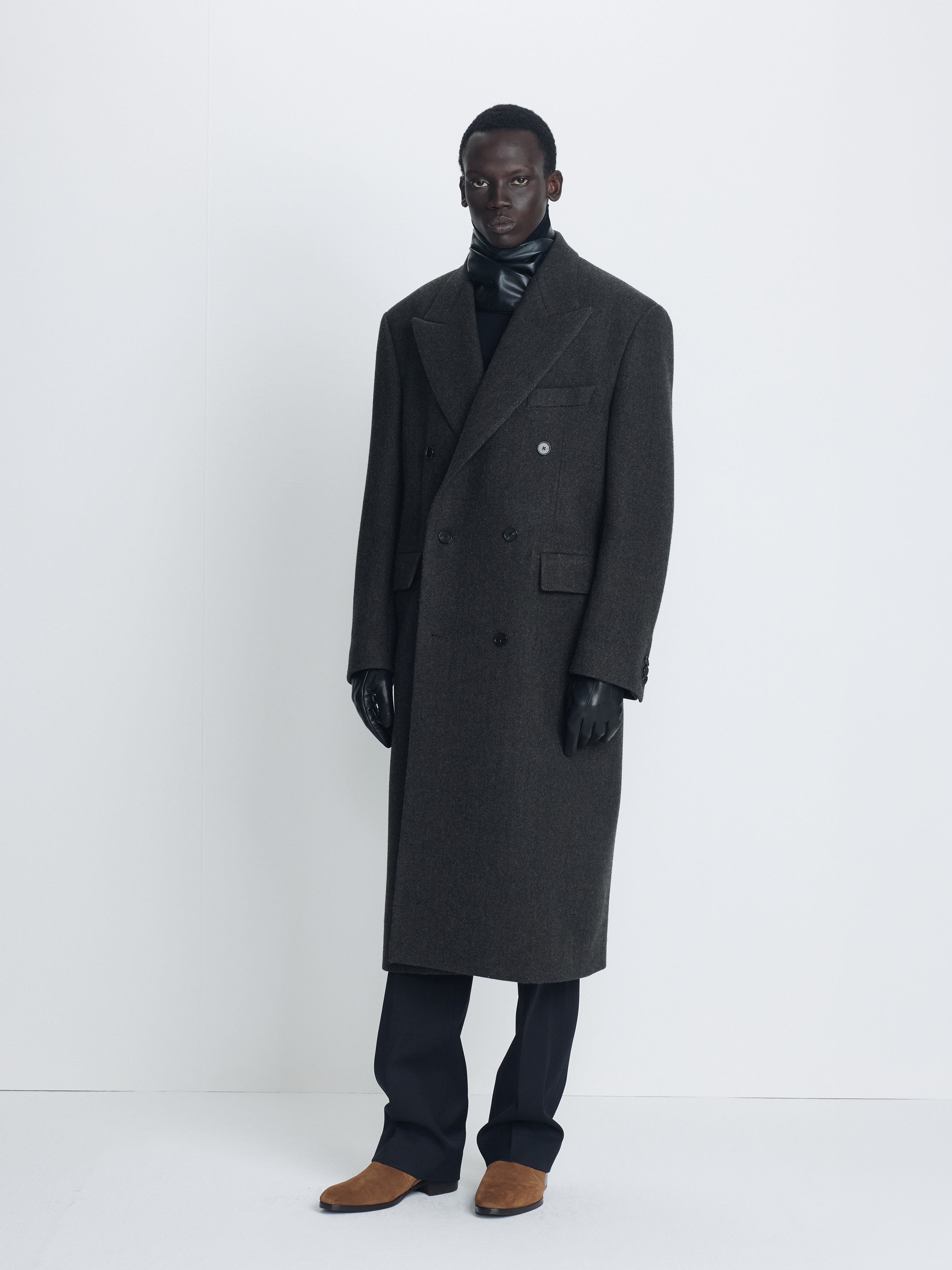 HERRINGBONE WOOL DOUBLE-BREASTED COAT_ MOSS BROWN – Tonywack