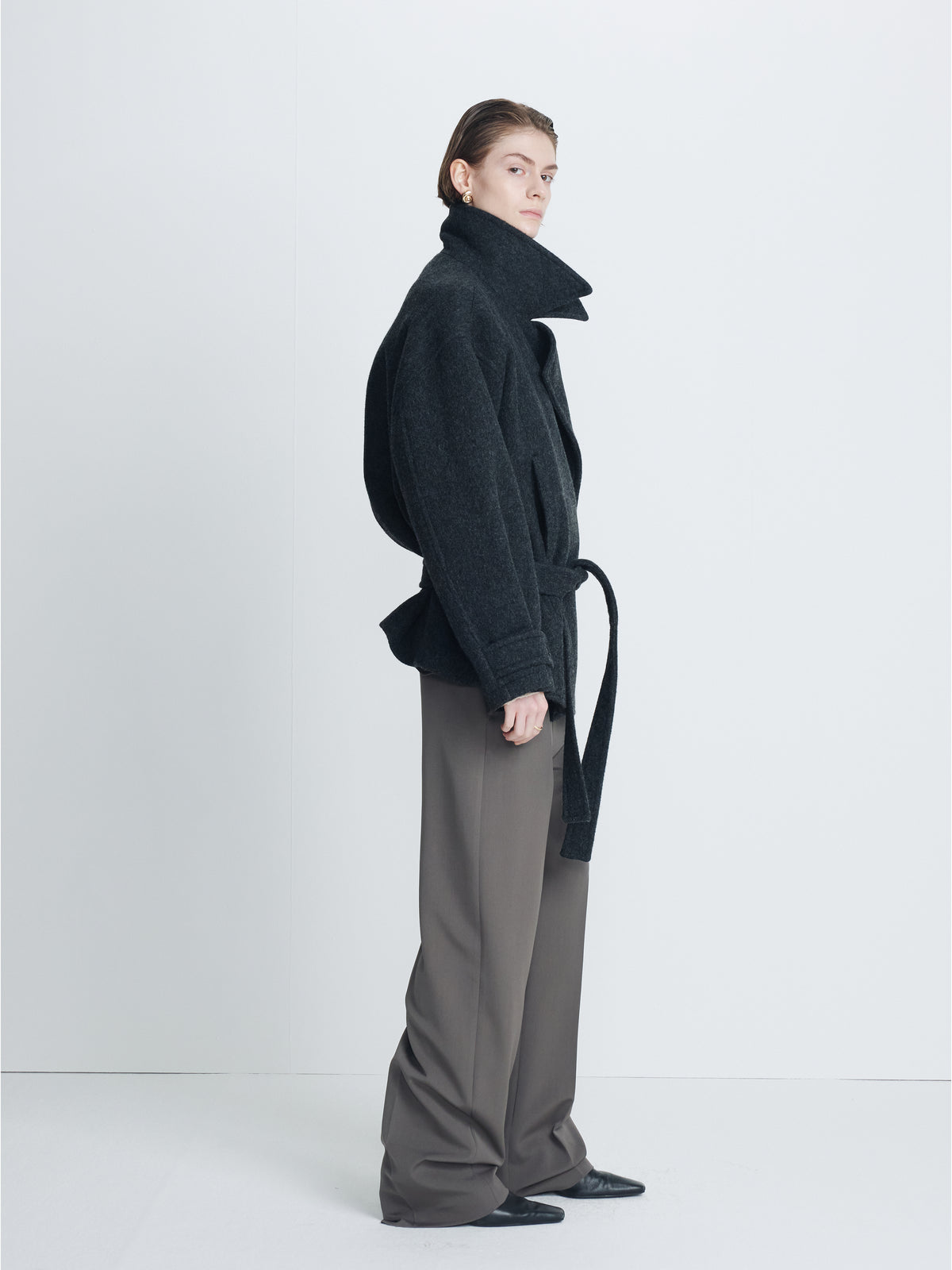 (W) WOOL ASYMMETRICAL SHORT COAT_ ANTHRACITE