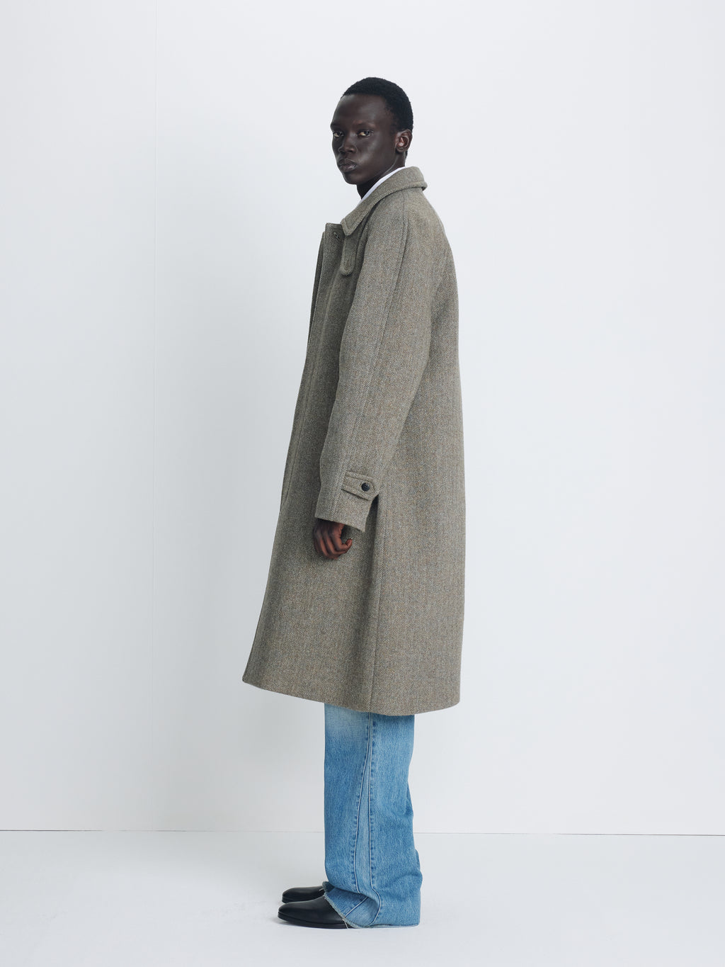 HERRINGBONE WOOL RAGLAN OVERCOAT_ PATINA TAUPE