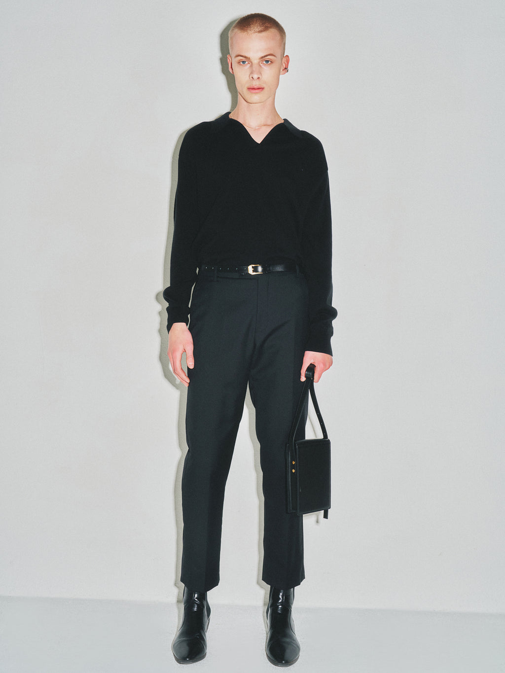 High Count Whole Garment Saddle Neck Knit_ Black