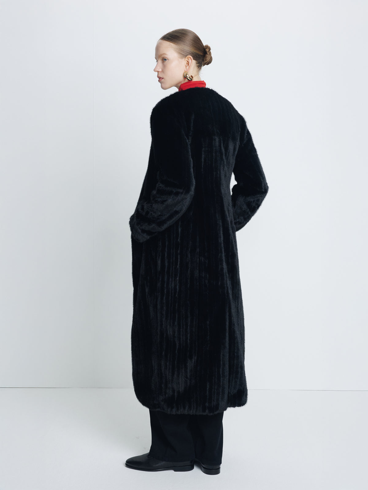 (W) FAUX FUR LONG COAT_ BLACK