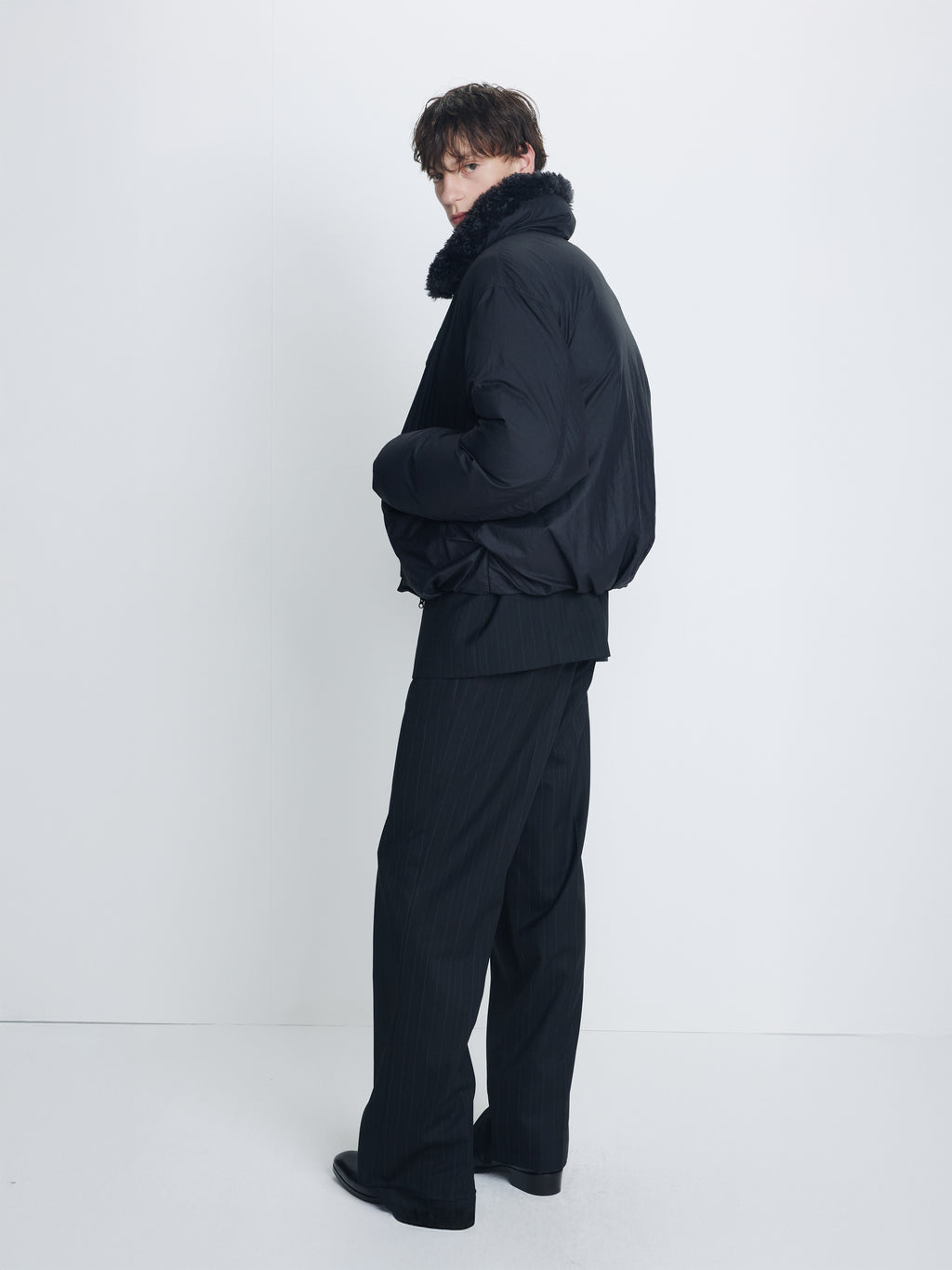 SHEARLING COLLAR PUFFER BLOUSON_ BLACK