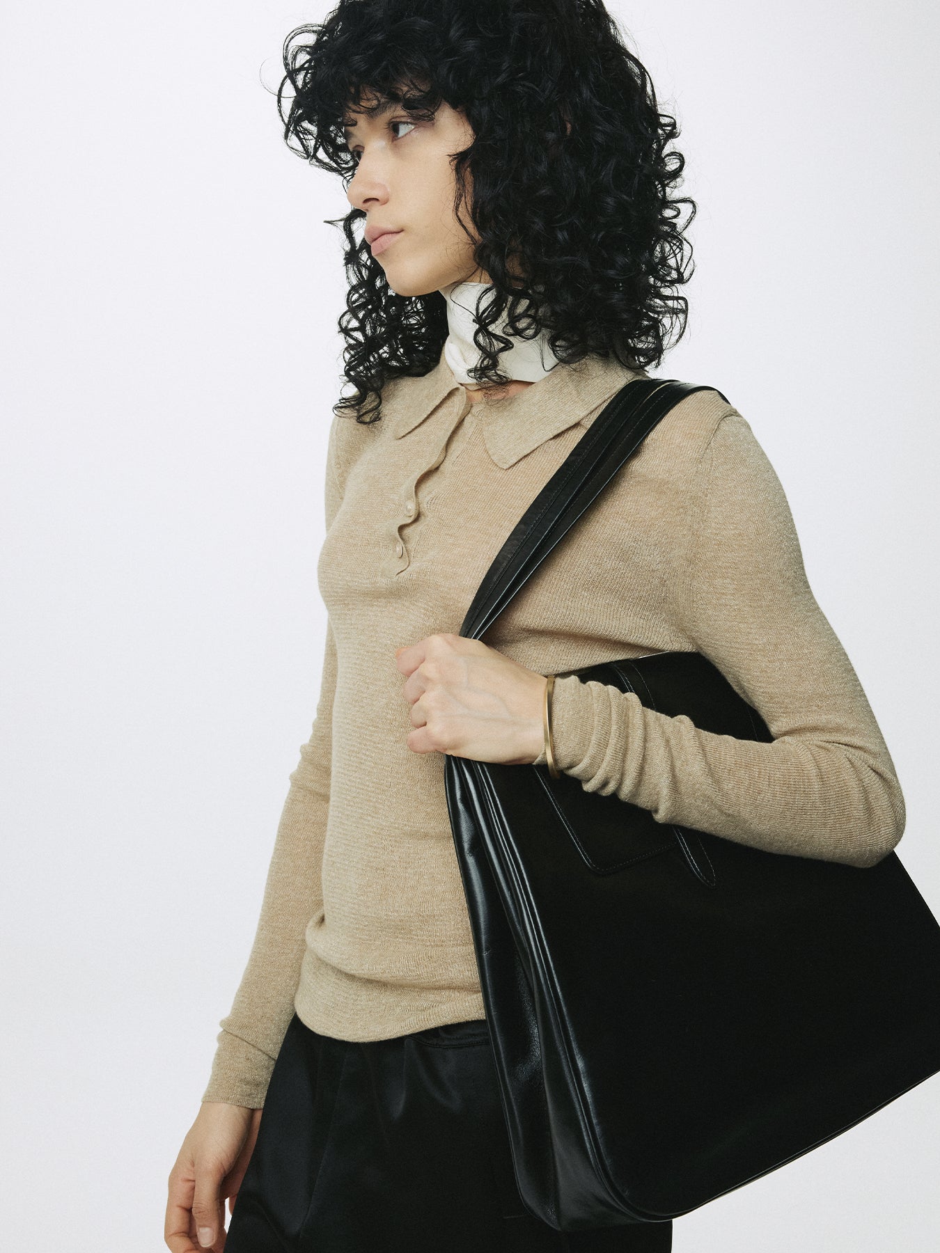 (W) OIL PULL UP LEATHER HOBO BAG_ BLACK