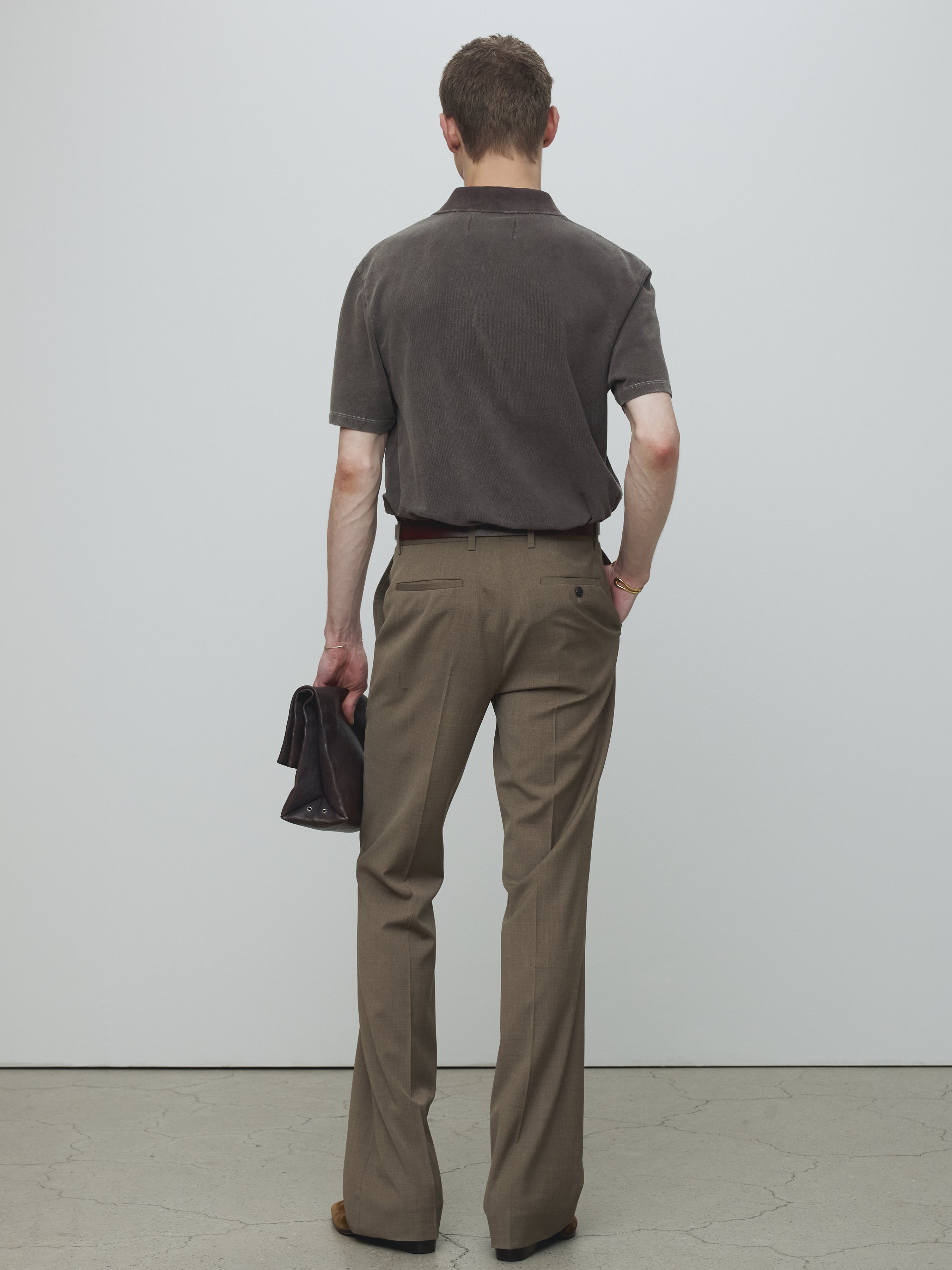GARMENT DYED DISTRESSED PIQUÉ POLO_ FADED BROWN
