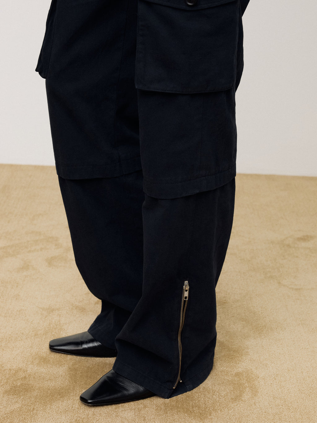 GARMENT-WASHED UTILITY CARGO PANTS_ FADED NAVY