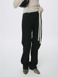 (W) TWISTED SEAM STRAIGHT-LEG DENIM JEANS_ BLACK