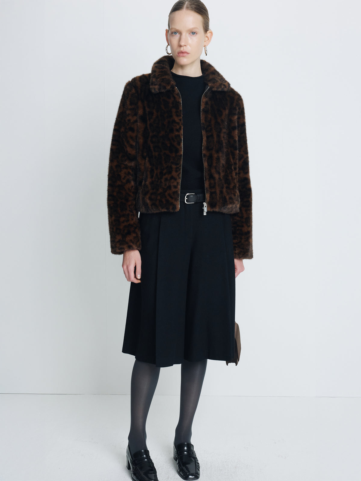 (W) LEOPARD FAUX FUR ZIPPERED JACKET_ BROWN LEOPARD PRINT