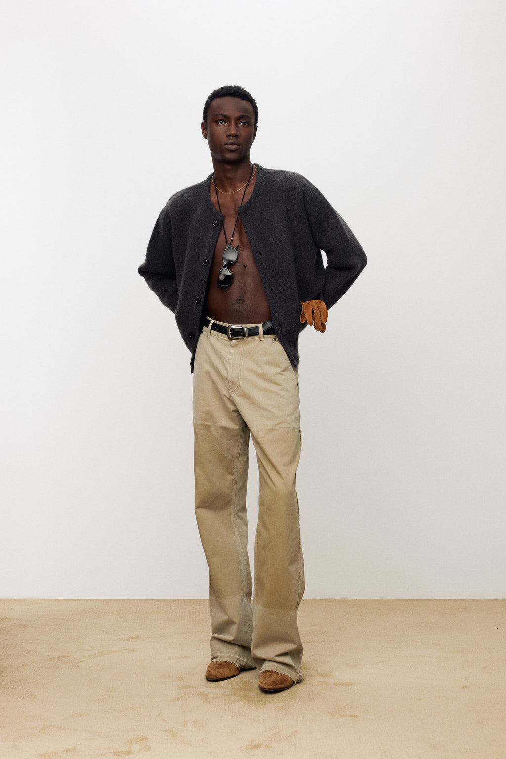 VINTAGE EFFECT FLARED CARPENTER PANTS_ FADED BEIGE
