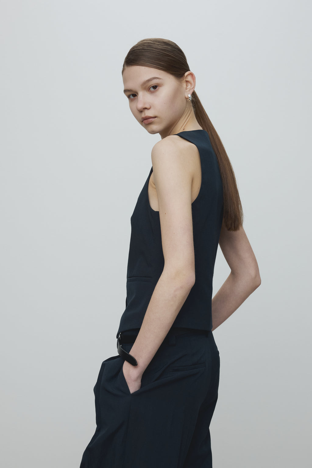 LINEN TAILORED VEST_ NAVY