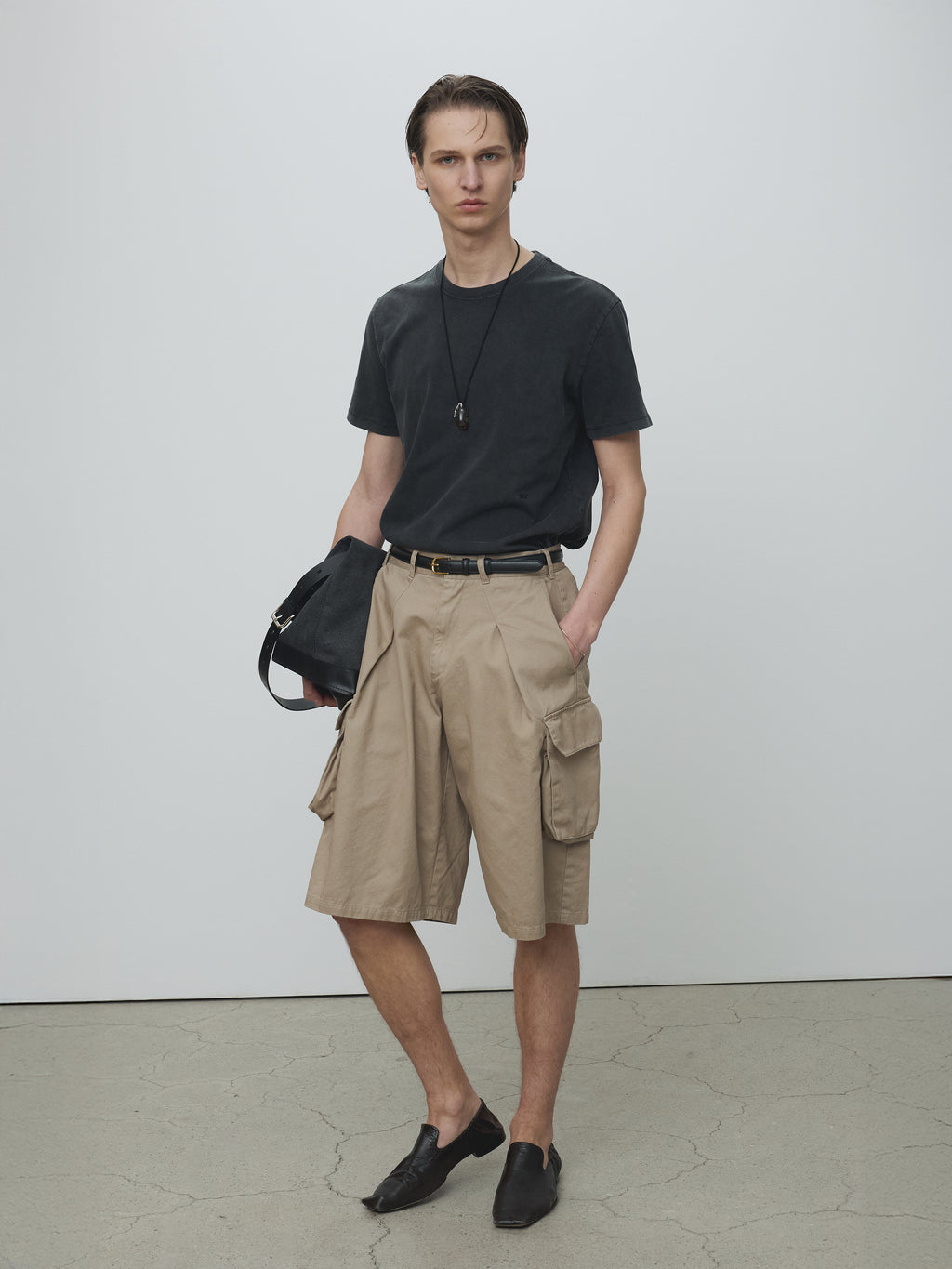 SIGNATURE GARMENT DYED T-SHIRT_ FADED BLACK