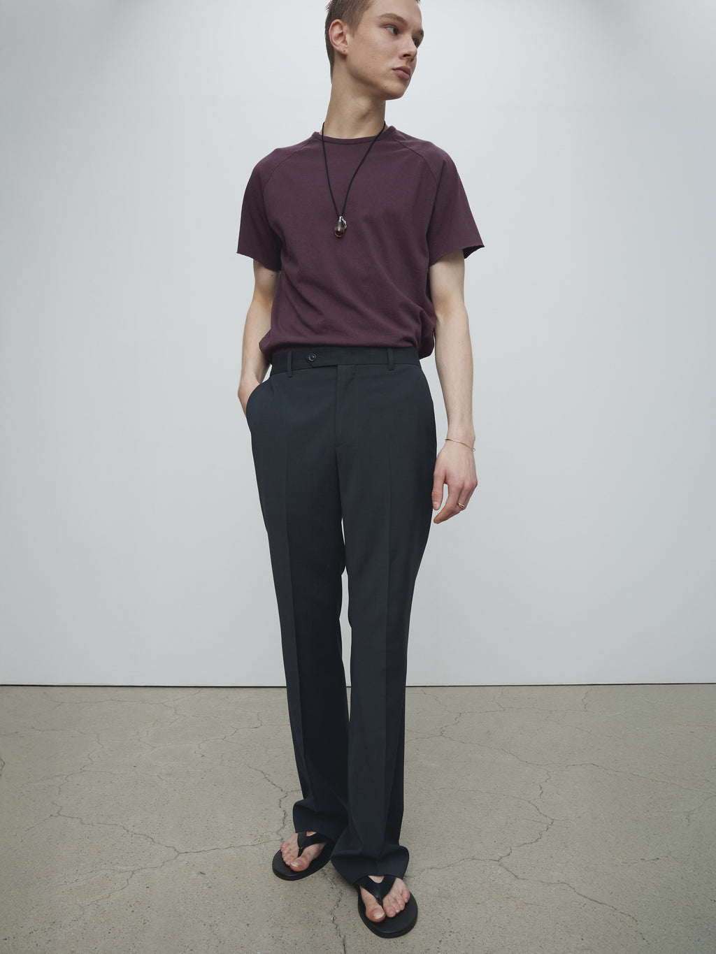 RAW EDGE WASHED T-SHIRT_ BURGUNDY
