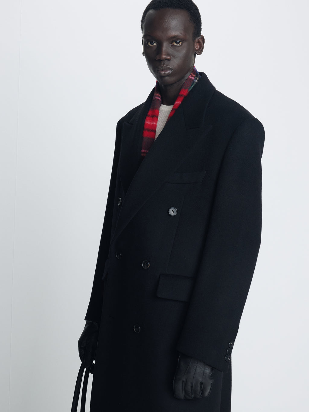 WOOL AND CASHMERE DOUBLE-BREASTED COAT_ BLACK