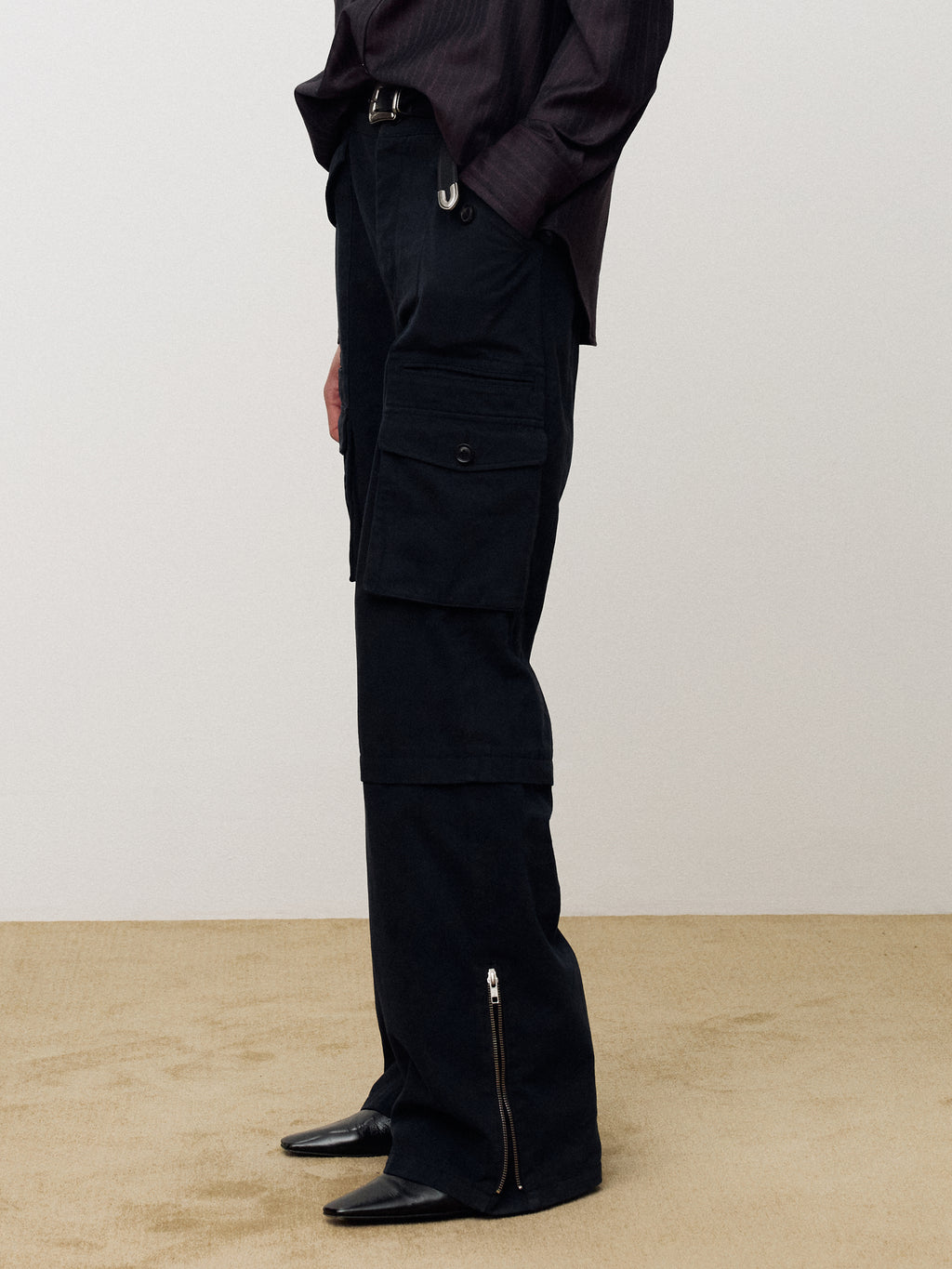 GARMENT-WASHED UTILITY CARGO PANTS_ FADED NAVY