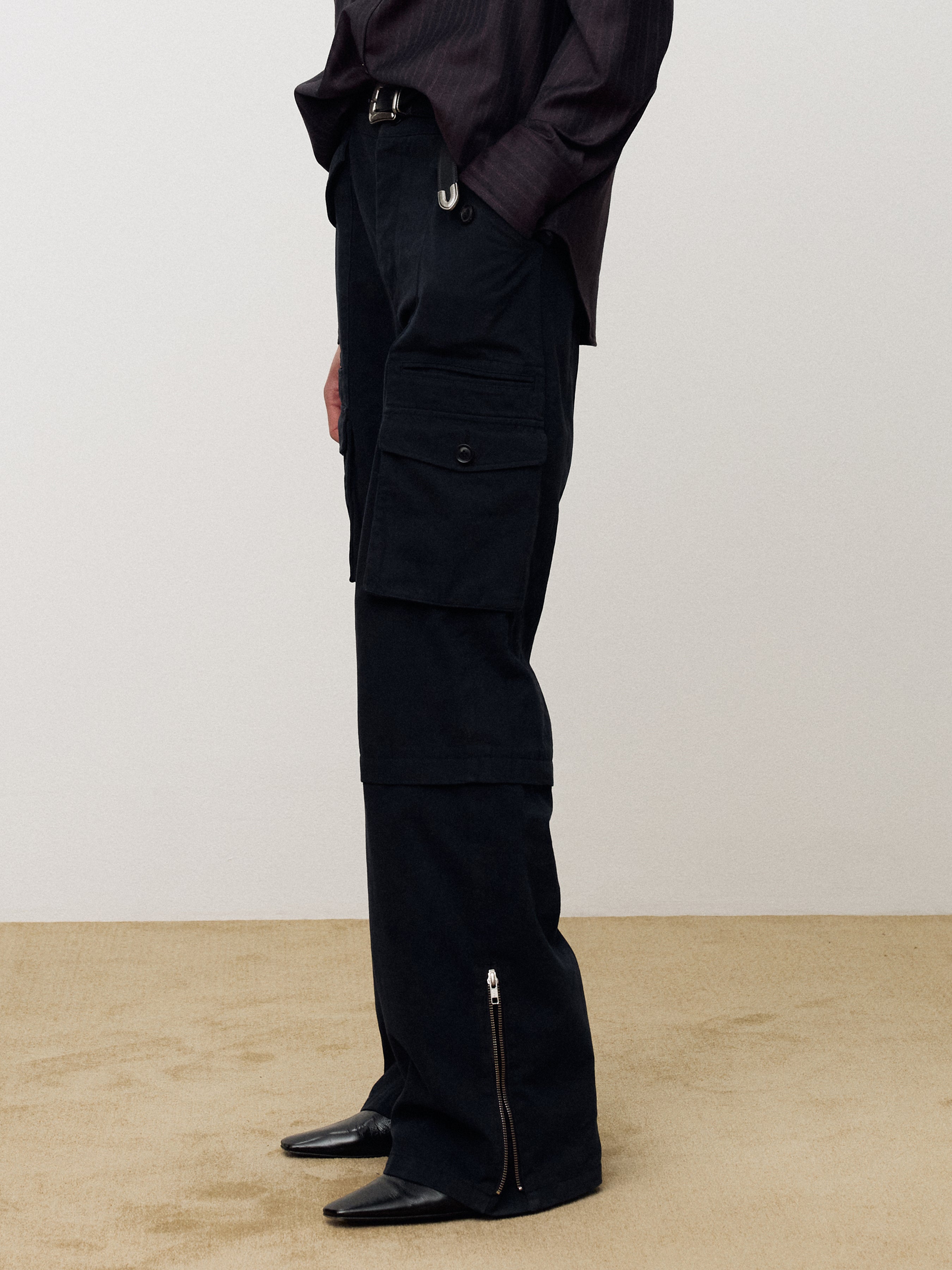 GARMENT-WASHED UTILITY CARGO PANTS_ FADED NAVY