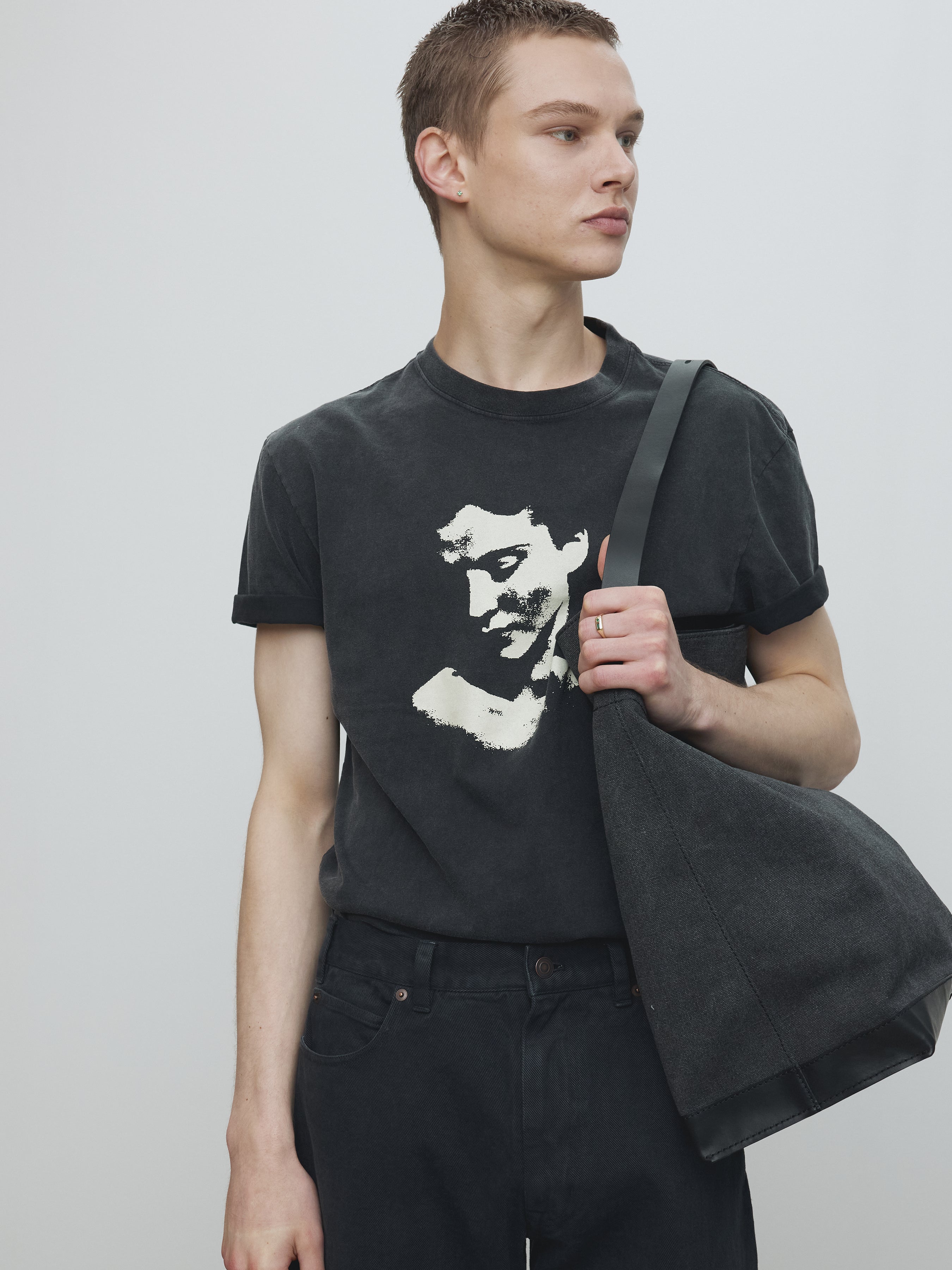PORTRAIT GARMENT DYED T-SHIRT_ FADED BLACK