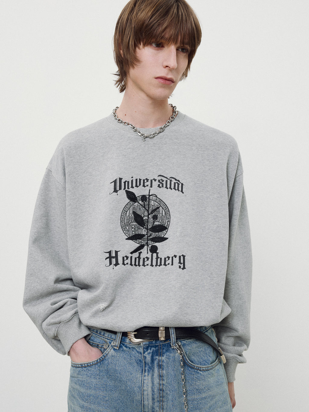 Embroidery Overlap College Sweatshirt_ Heather Grey