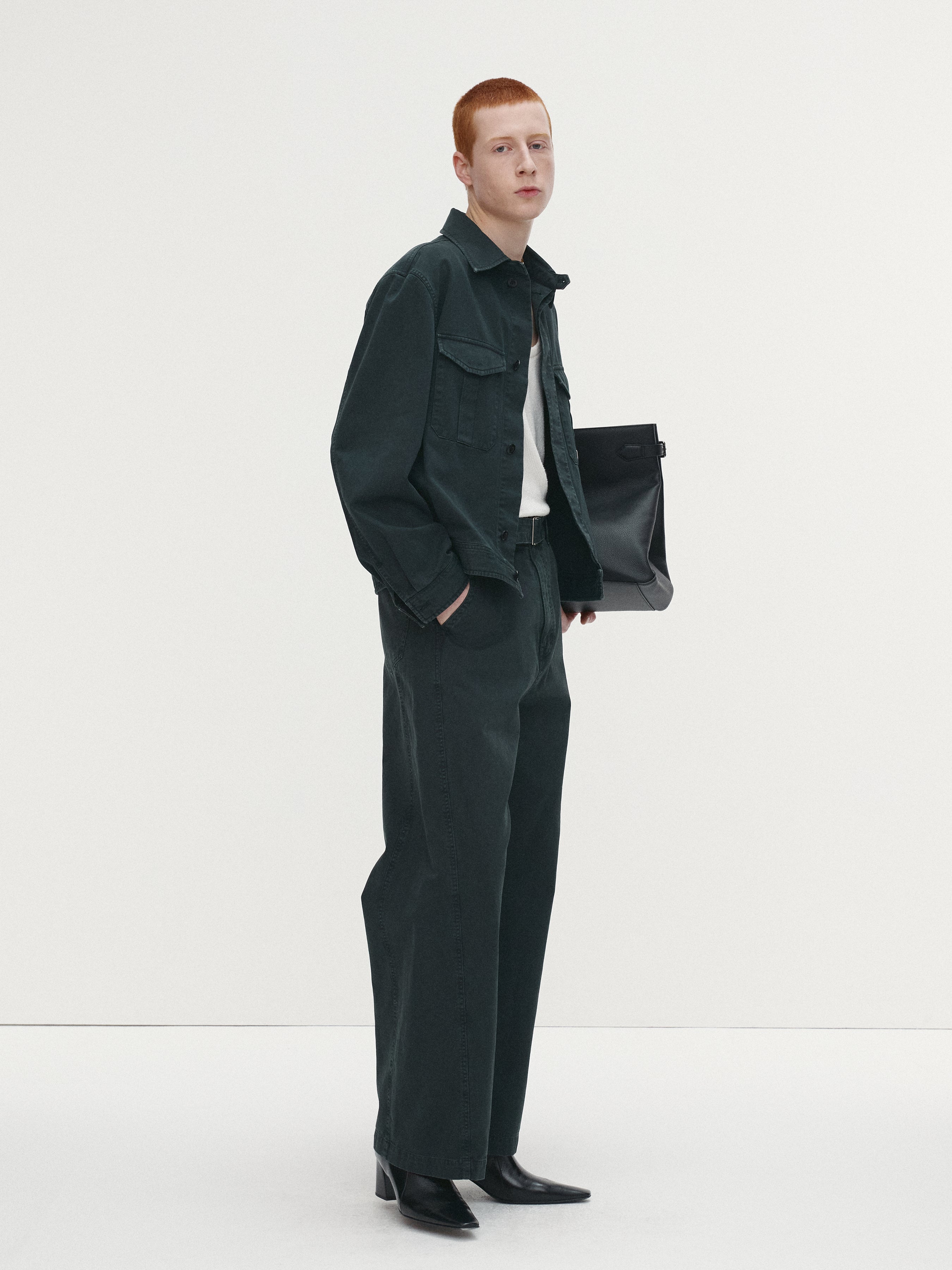 GARMENT-DYED COTTON BELTED PANTS_ ANTHRACITE