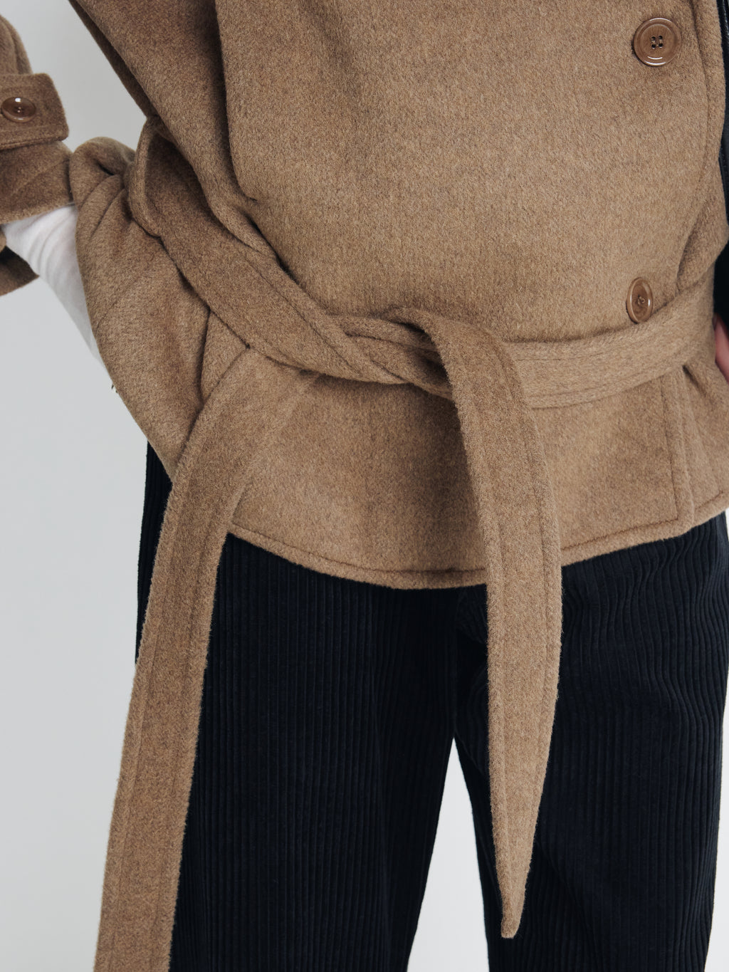 (W) WOOL ASYMMETRICAL SHORT COAT_ OLIVE BROWN
