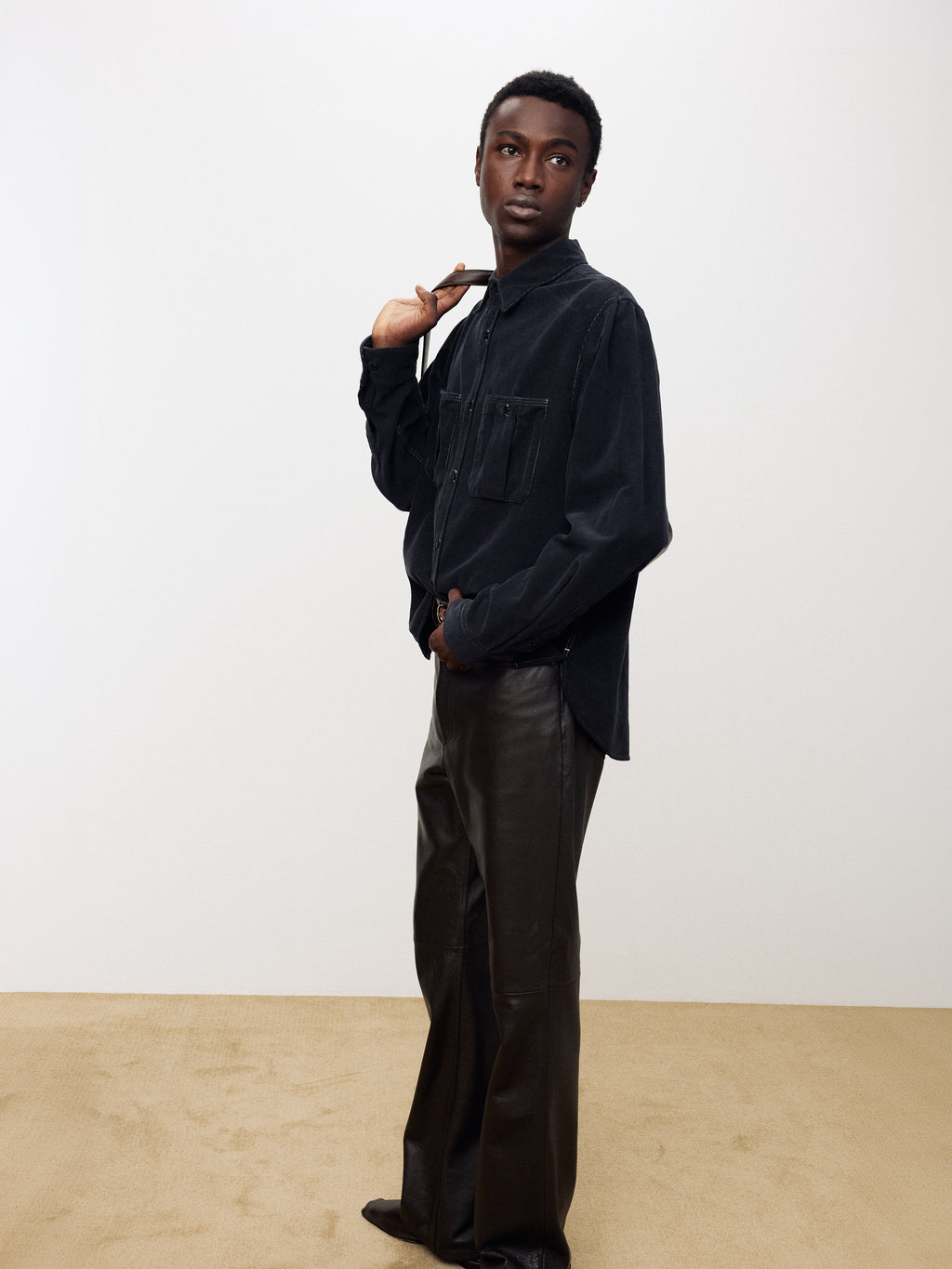 GARMENT-DYED CORDUROY DOUBLE POCKET SHIRT_ NAVY
