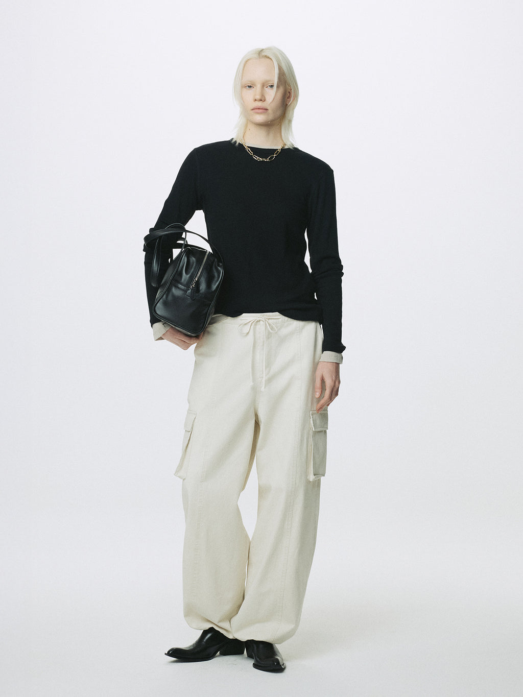 (W) SOFT LEATHER SQUARE VALISE BAG_ BLACK