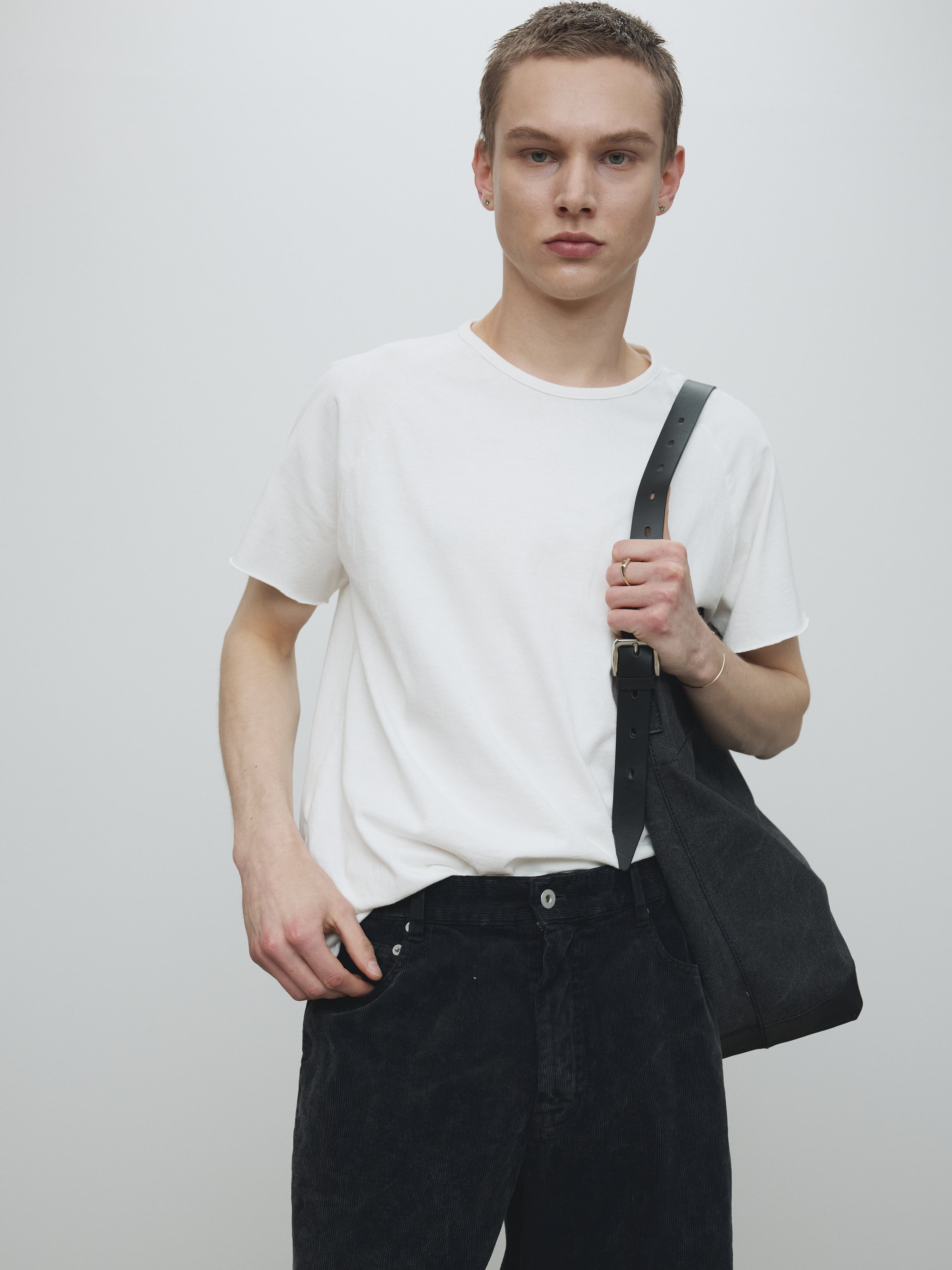 RAW EDGE WASHED T-SHIRT_ OFF WHITE