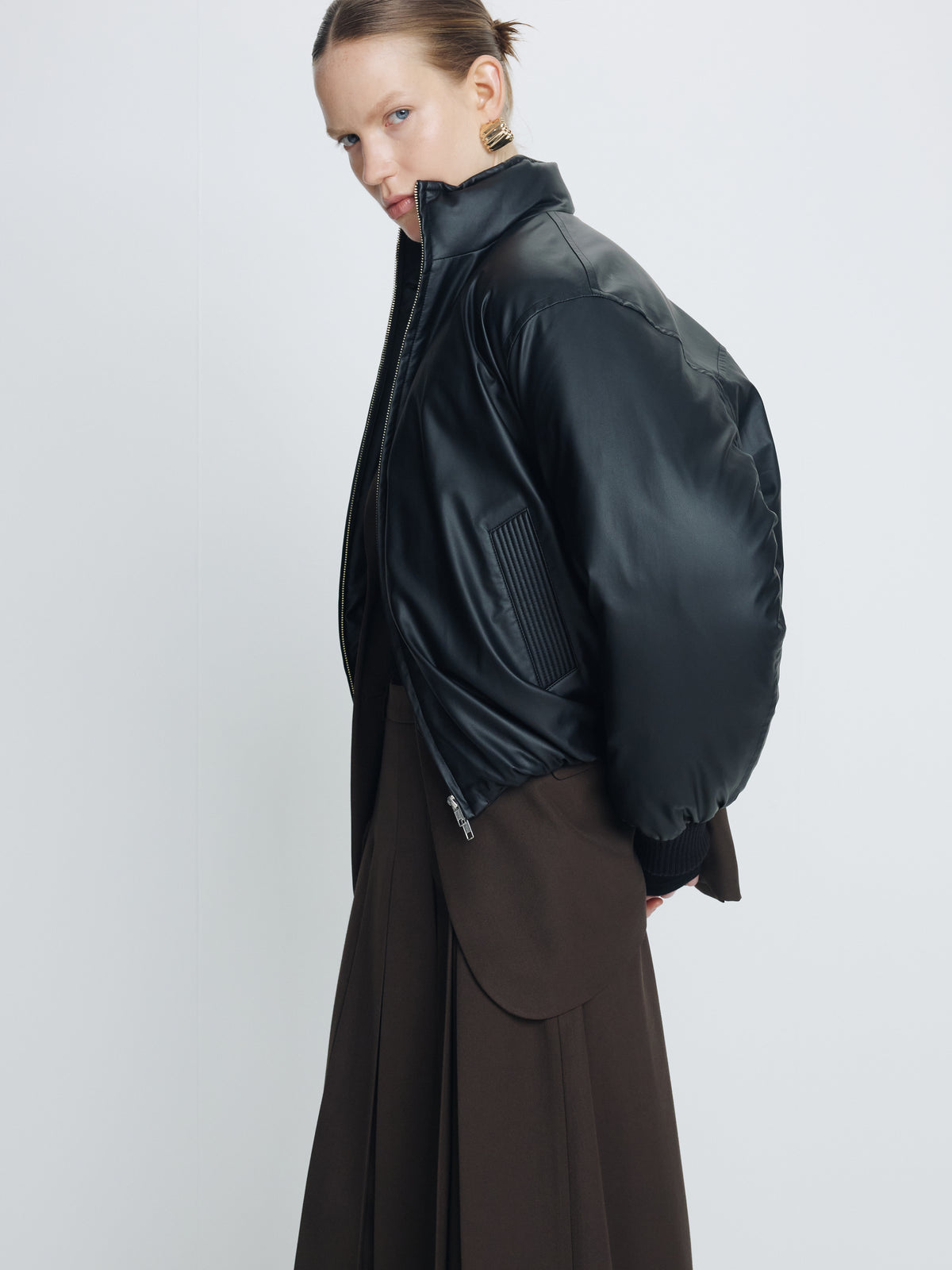 (W) CROPPED PADDED JACKET_ BLACK