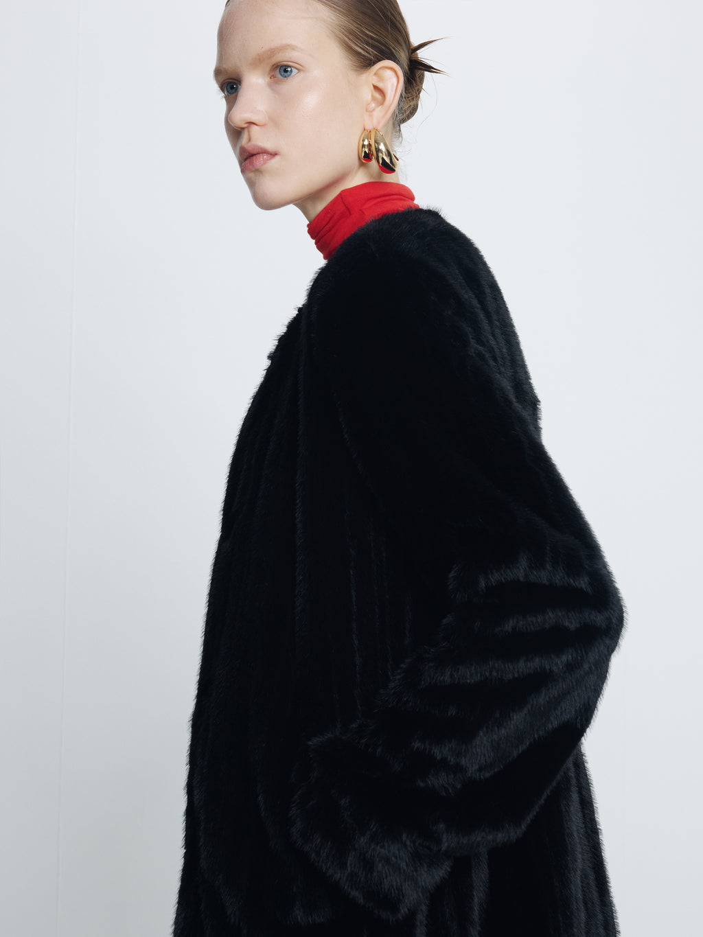 (W) FAUX FUR LONG COAT_ BLACK