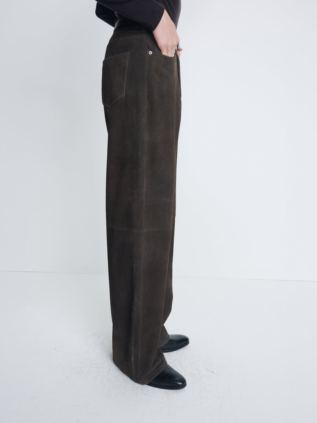WIDE-LEG SPLIT SUEDE PANTS_ MOCHA BROWN