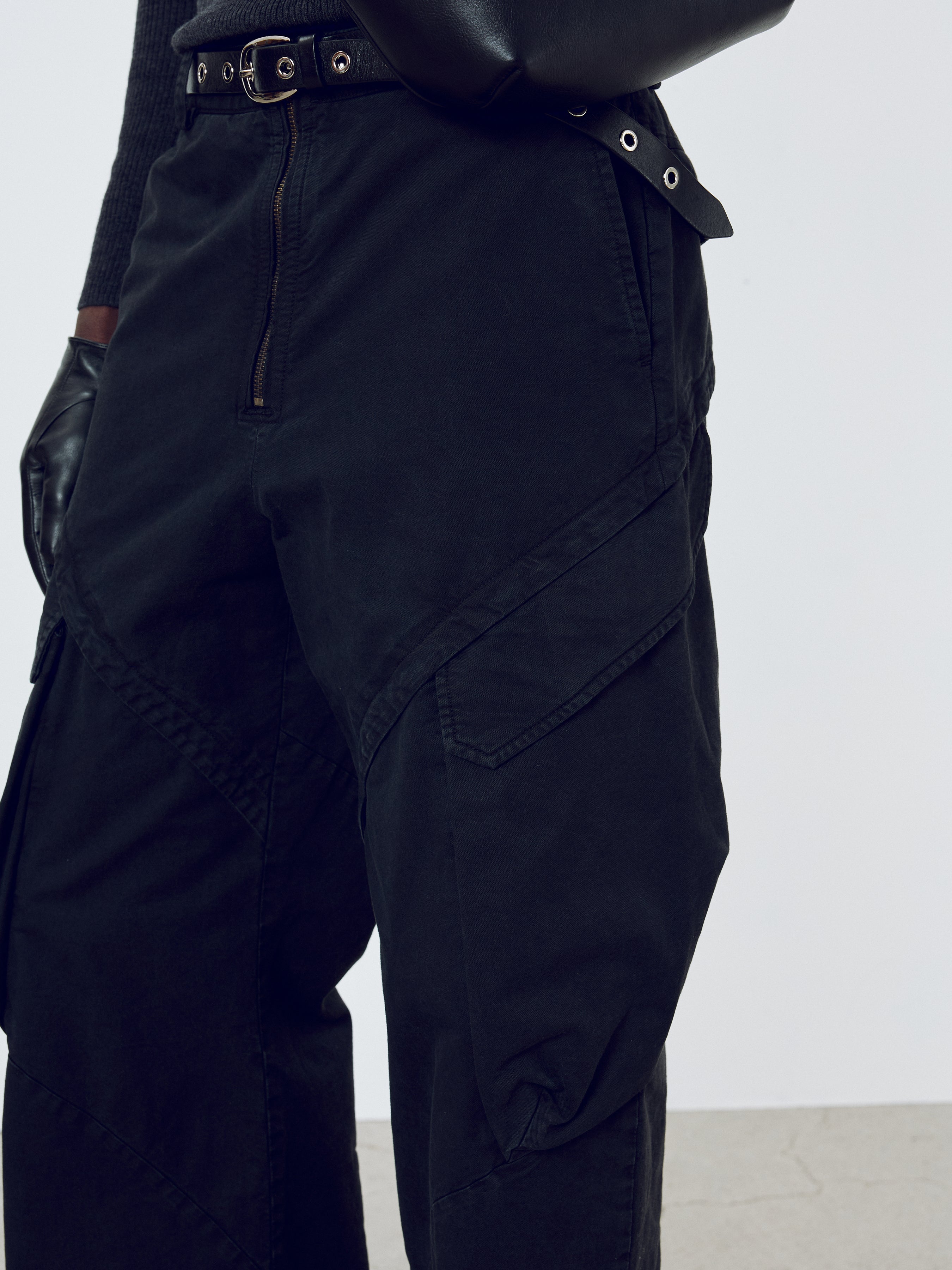 Garment-Dyed Gabardine Wide Cargo Pants_ Carbon Pigment