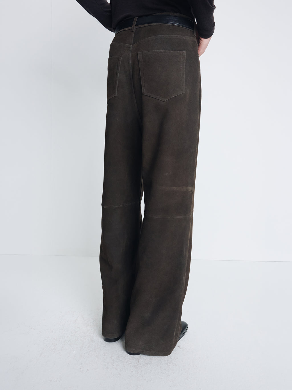 WIDE-LEG SPLIT SUEDE PANTS_ MOCHA BROWN