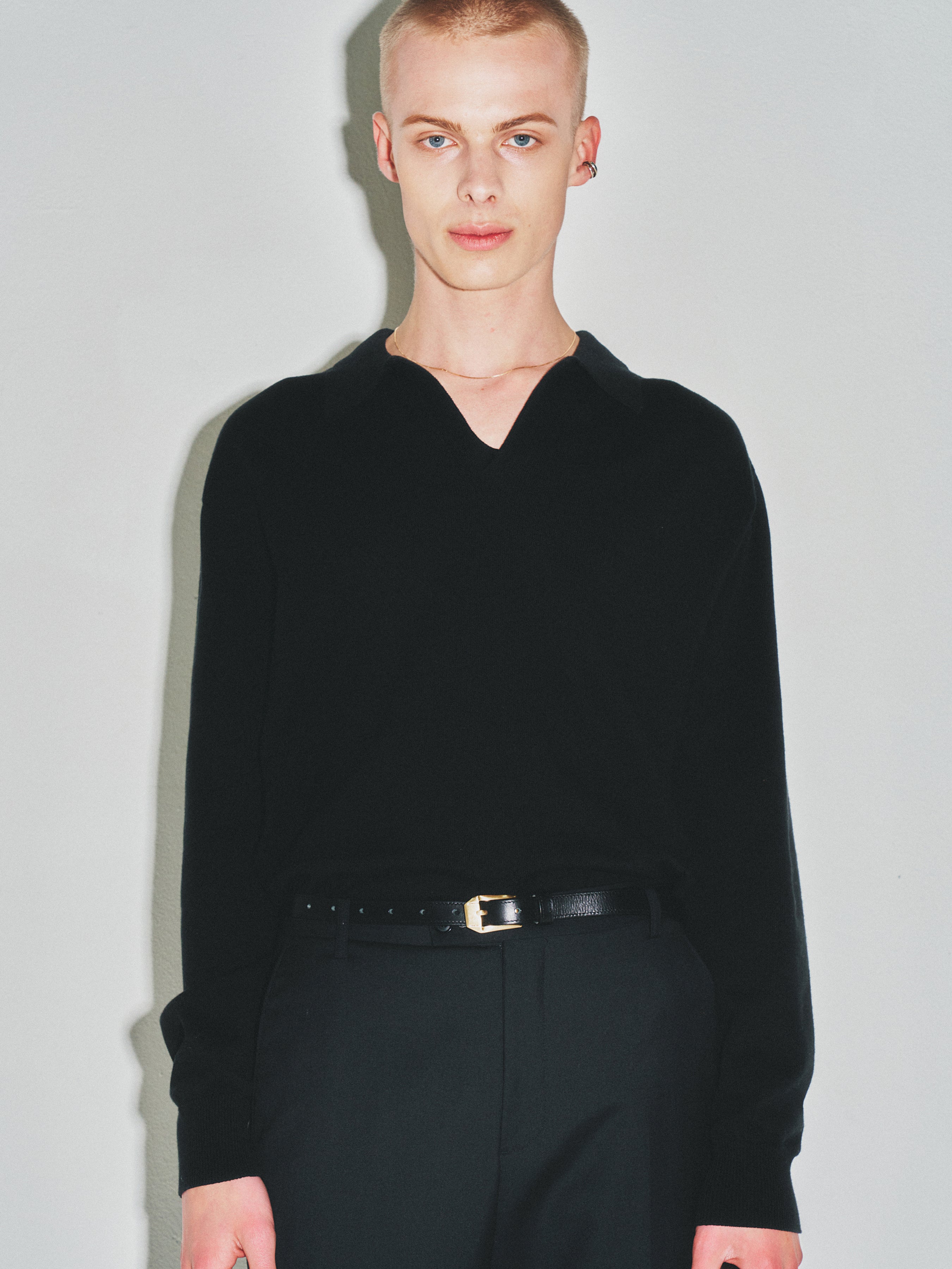 High Count Whole Garment Saddle Neck Knit_ Black