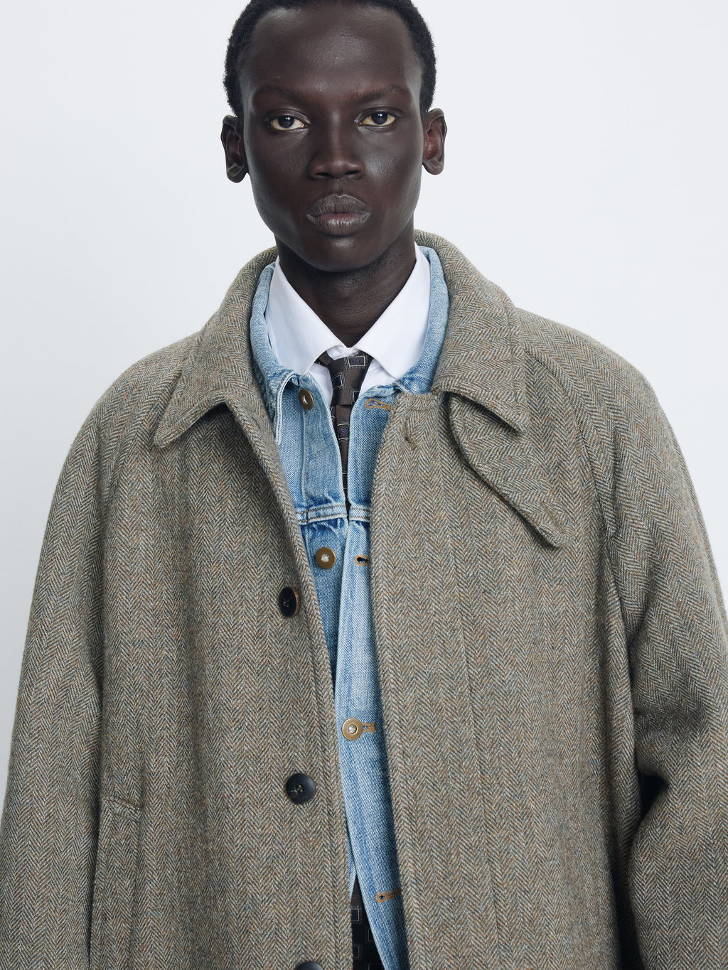 HERRINGBONE WOOL RAGLAN OVERCOAT_ PATINA TAUPE