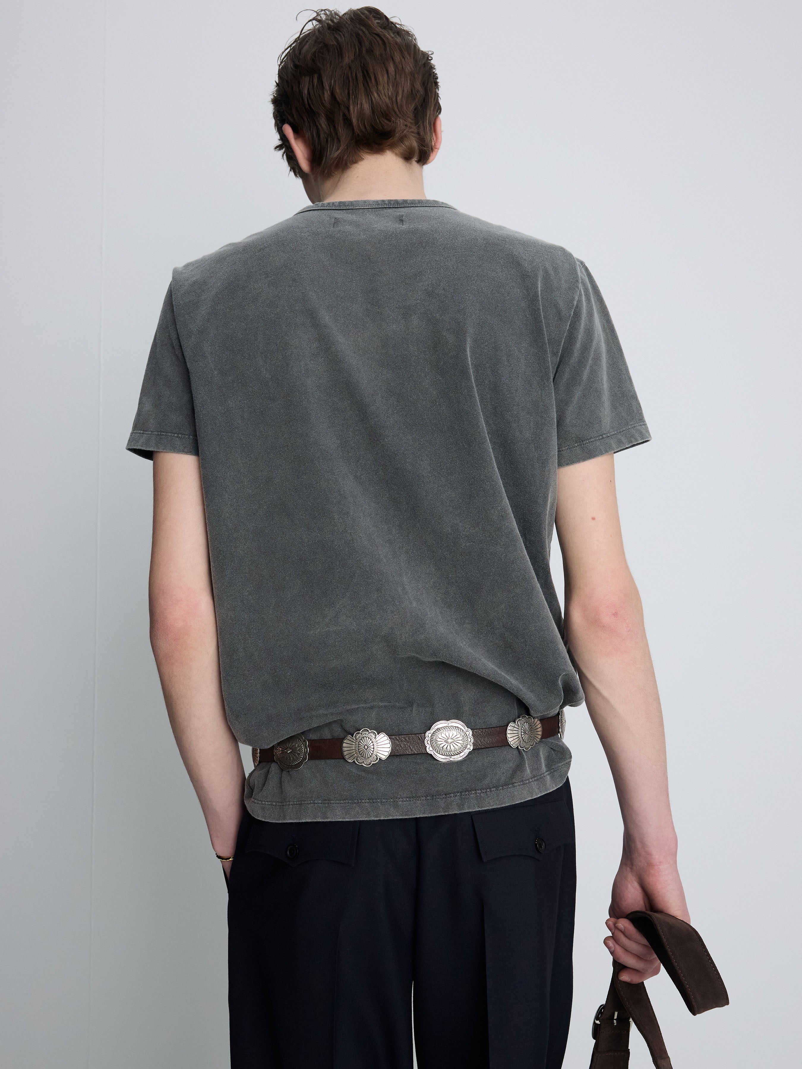 (2026.06.09 Open) GARMENT DYED HENLEY NECK TOP_ FADED CHARCOAL