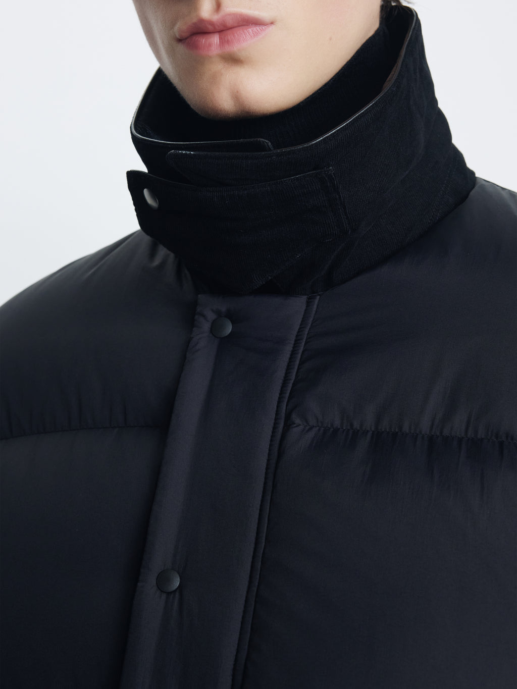 LEATHER COLLAR DOWN PUFFER BLOUSON_ BLACK