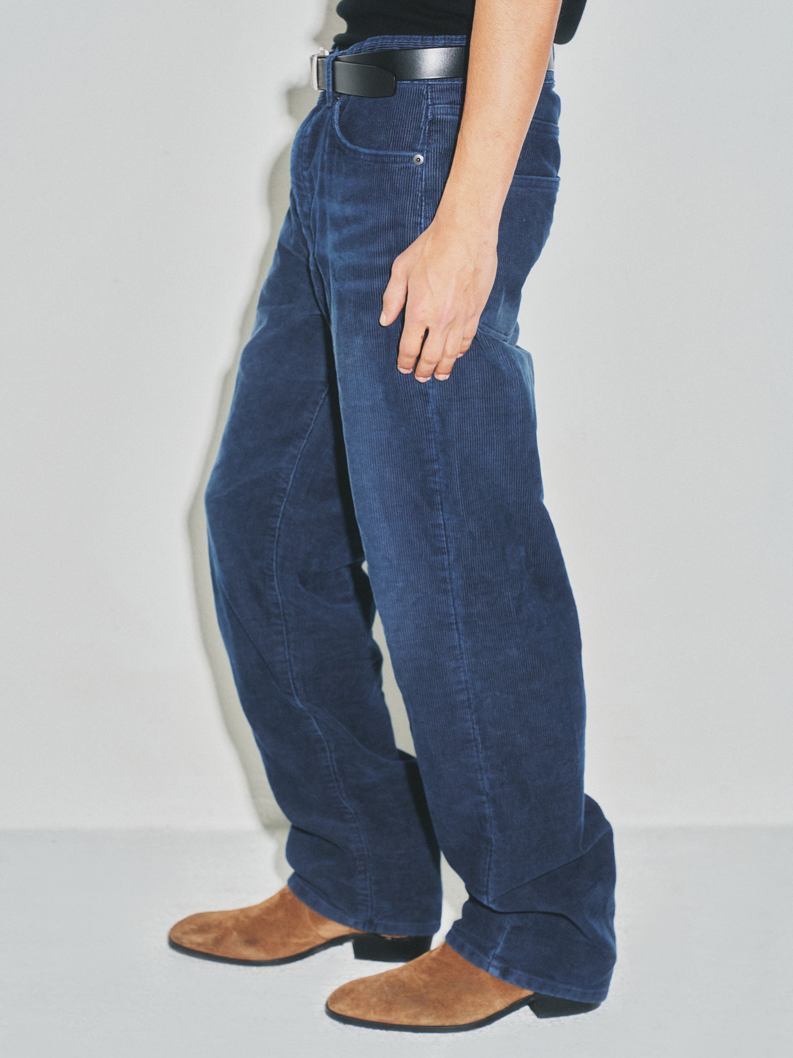 Indigo Garment-dyed Straight Cut Corduroy Pants_ Faded Indigo