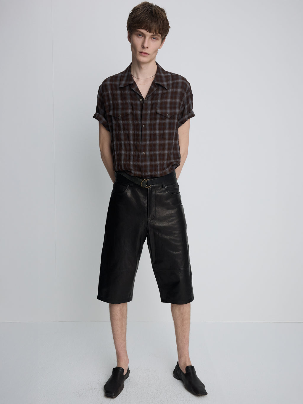 CHECKED COTTON PEARL SNAP SHIRT_ UMBER/SLATE BLUE
